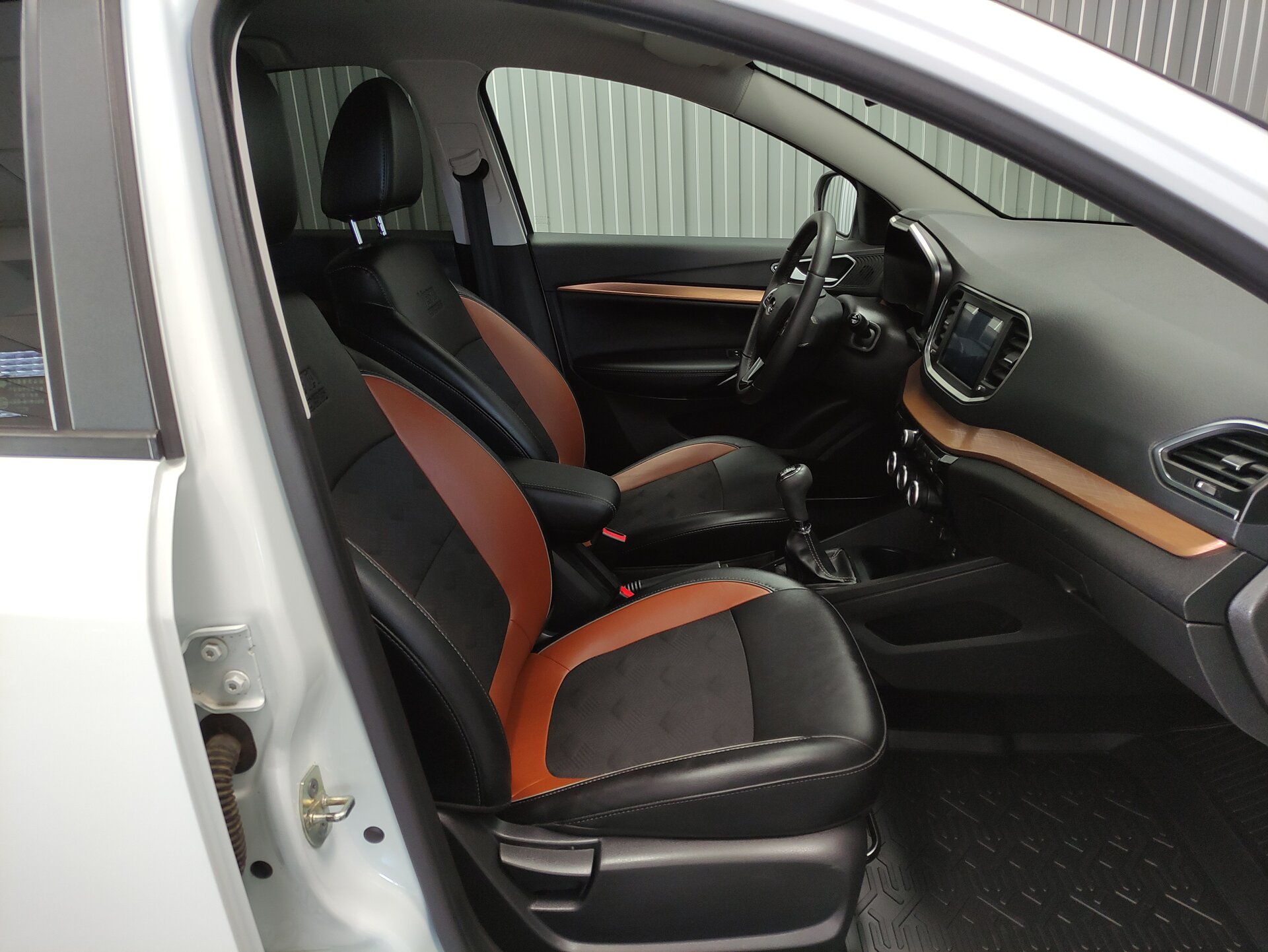Lada (ВАЗ) Vesta, I Рестайлинг (NG) 2023