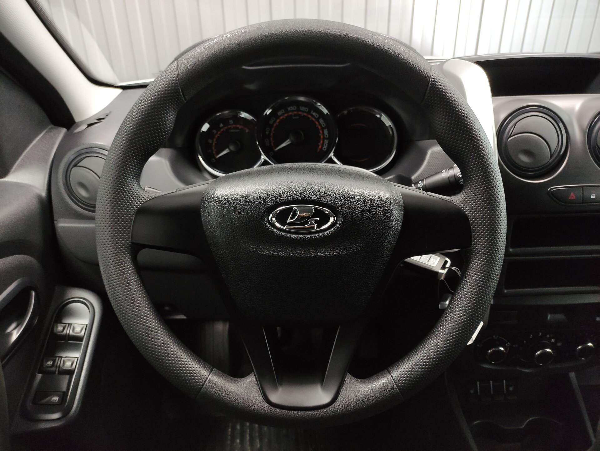 Lada (ВАЗ) Largus, I Рестайлинг 2026