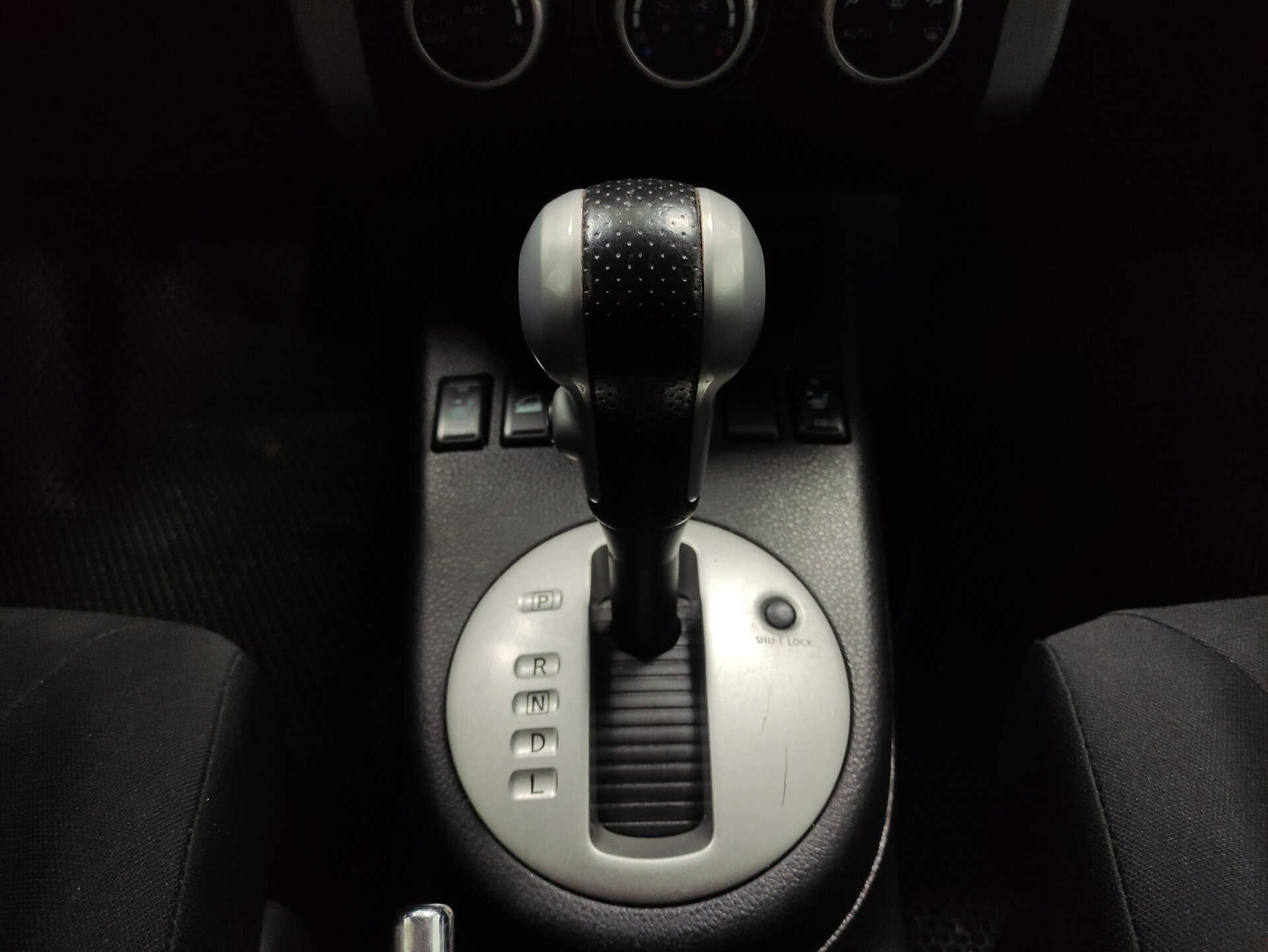 Nissan X-Trail, II 2010