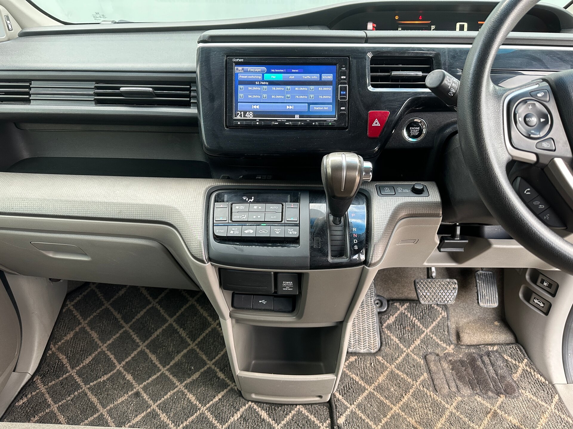 Honda Stepwgn, V Рестайлинг 2018