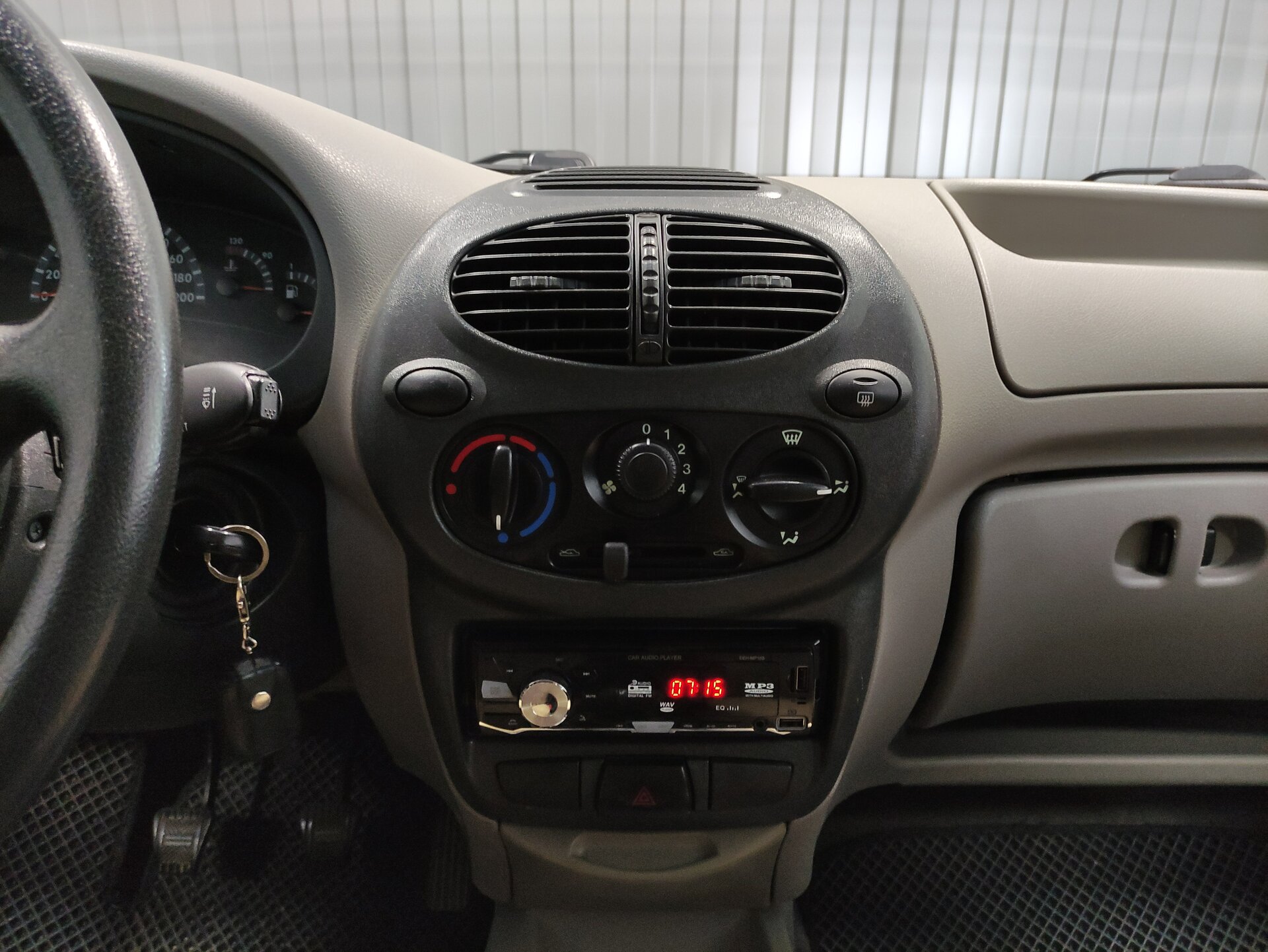 Lada (ВАЗ) Kalina, I 2011