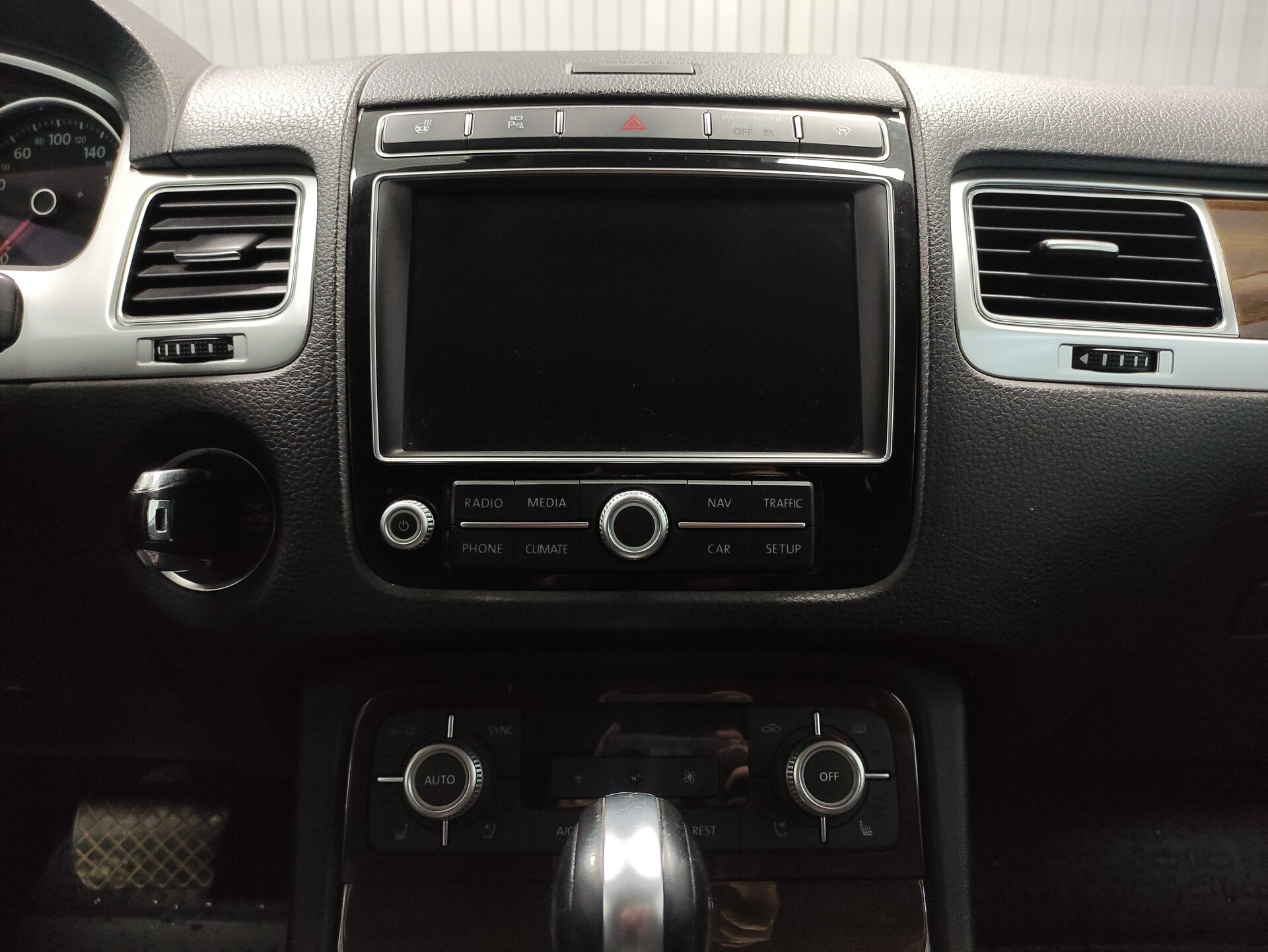 Volkswagen Touareg, II Рестайлинг 2015