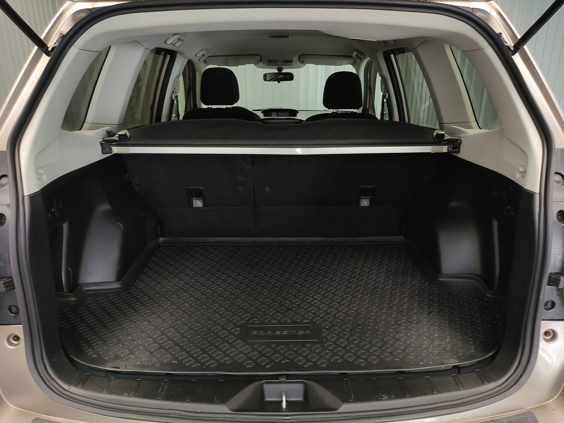 Subaru Forester, IV 2014