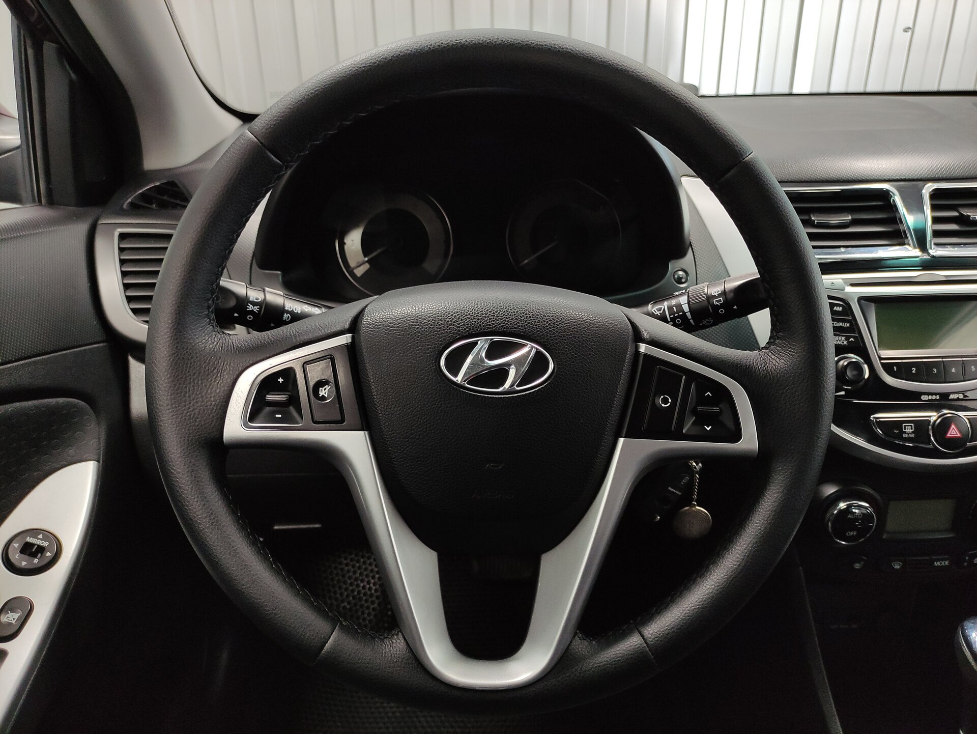 Hyundai Solaris, I 2012