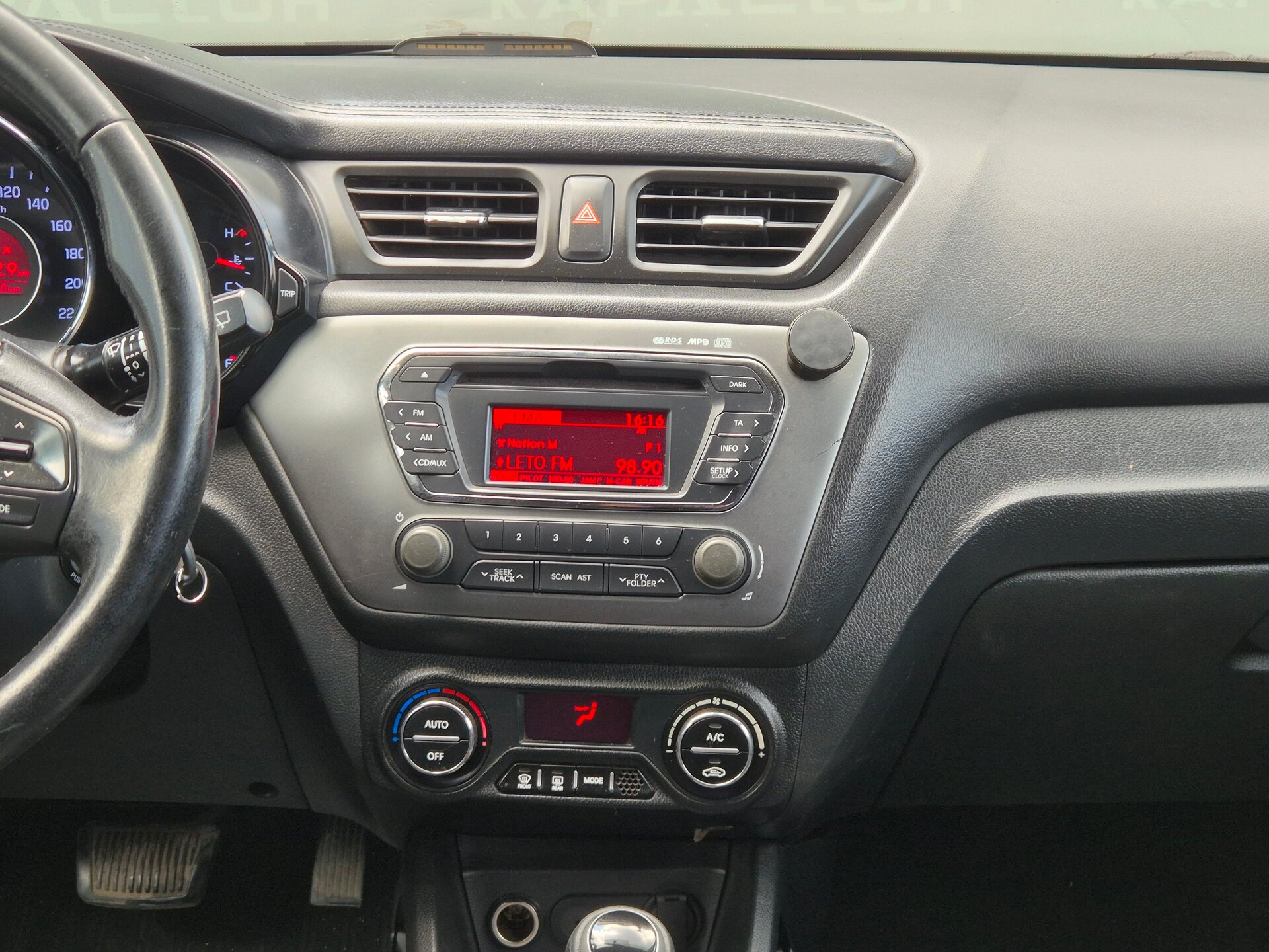 Kia Rio, III 2012