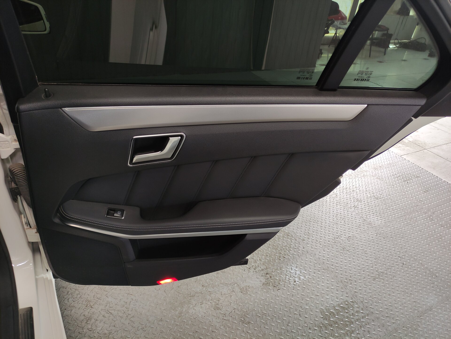 Mercedes-Benz E-Класс, IV (W212, S212, C207) 2011