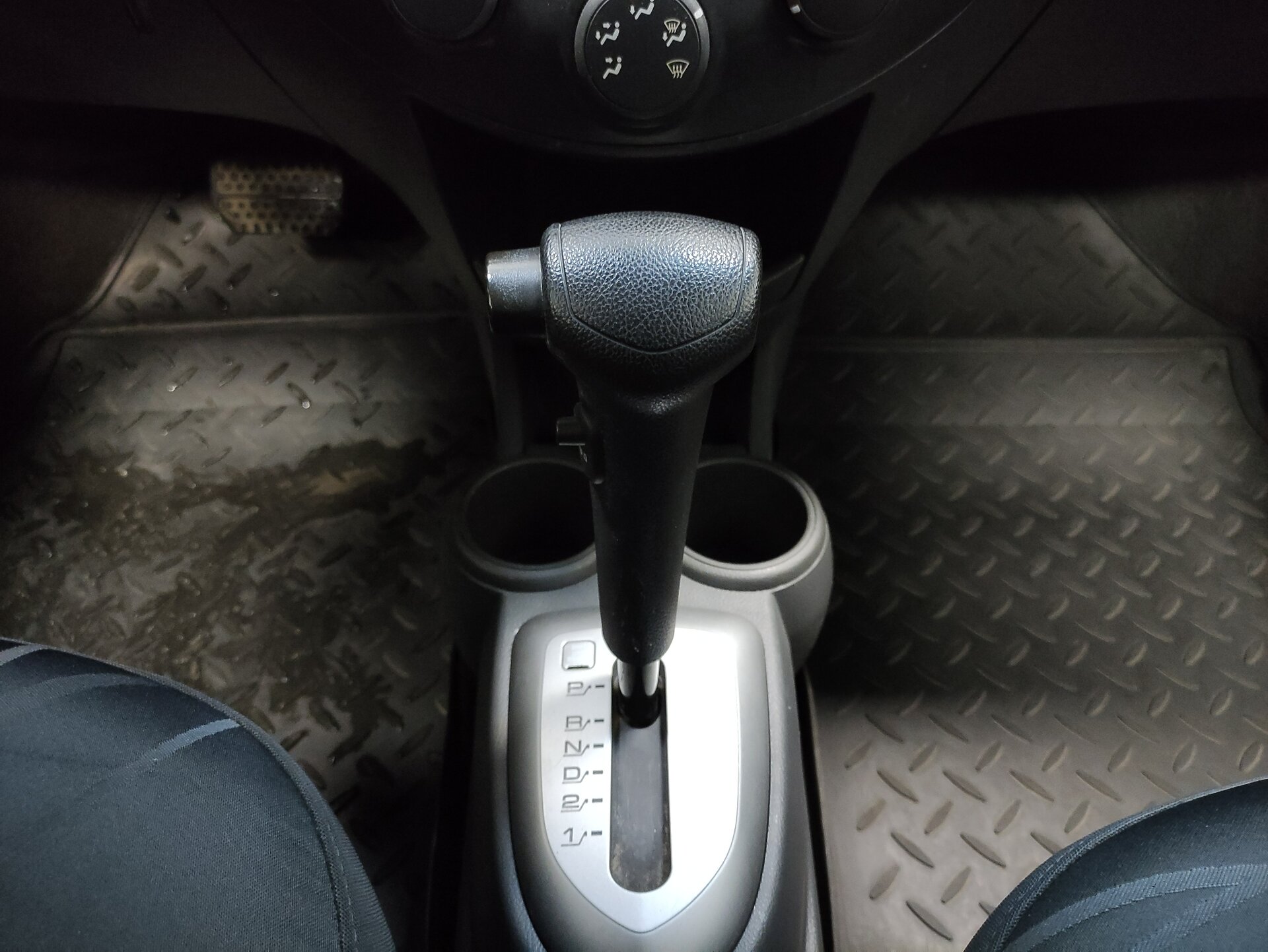 Chevrolet Spark, III 2011