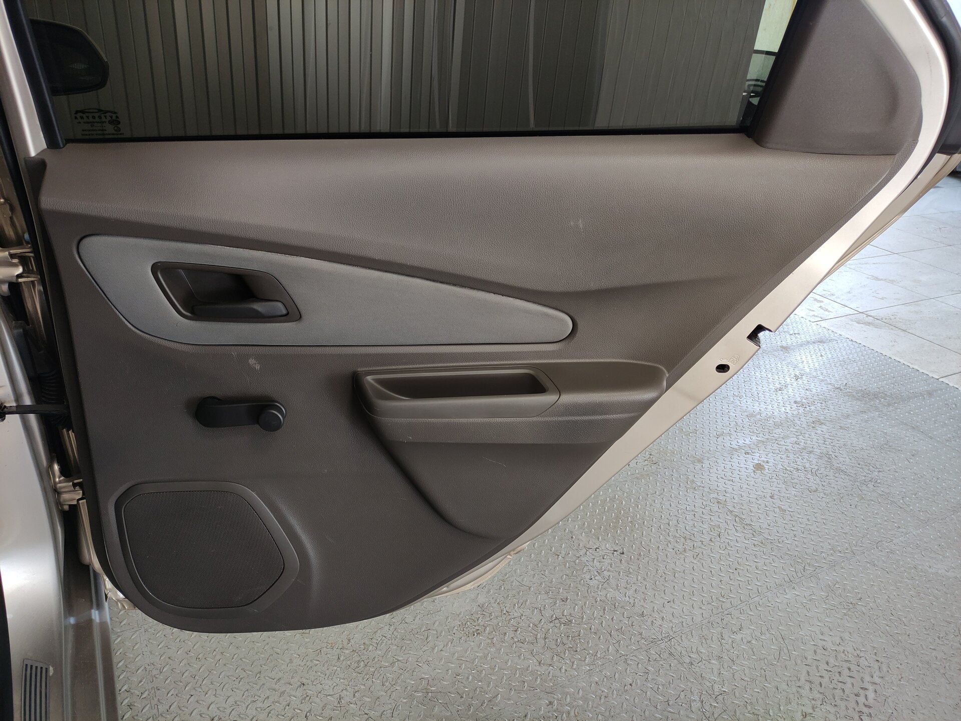 Chevrolet Cobalt, II 2013