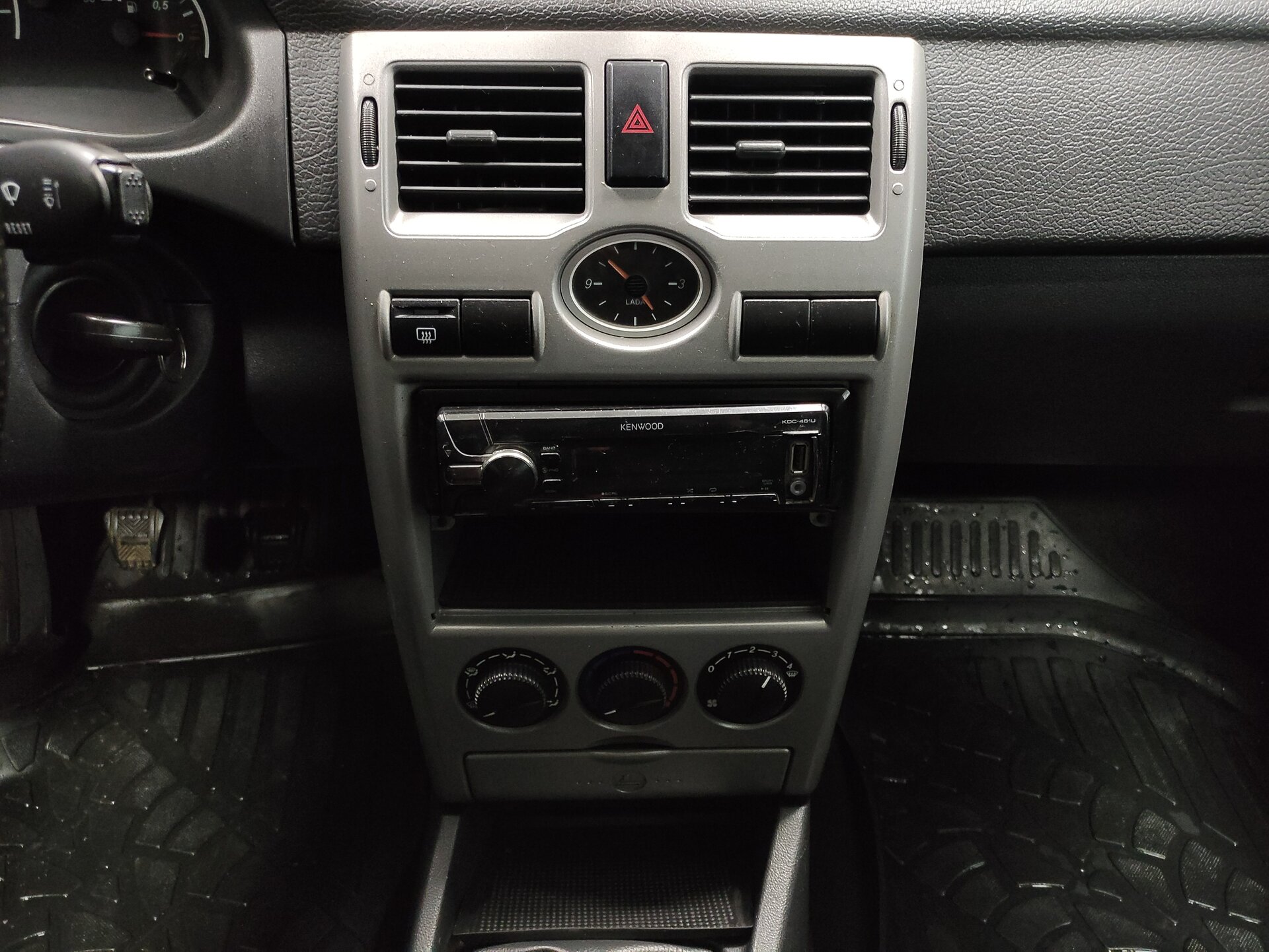 Lada (ВАЗ) Priora, I 2012