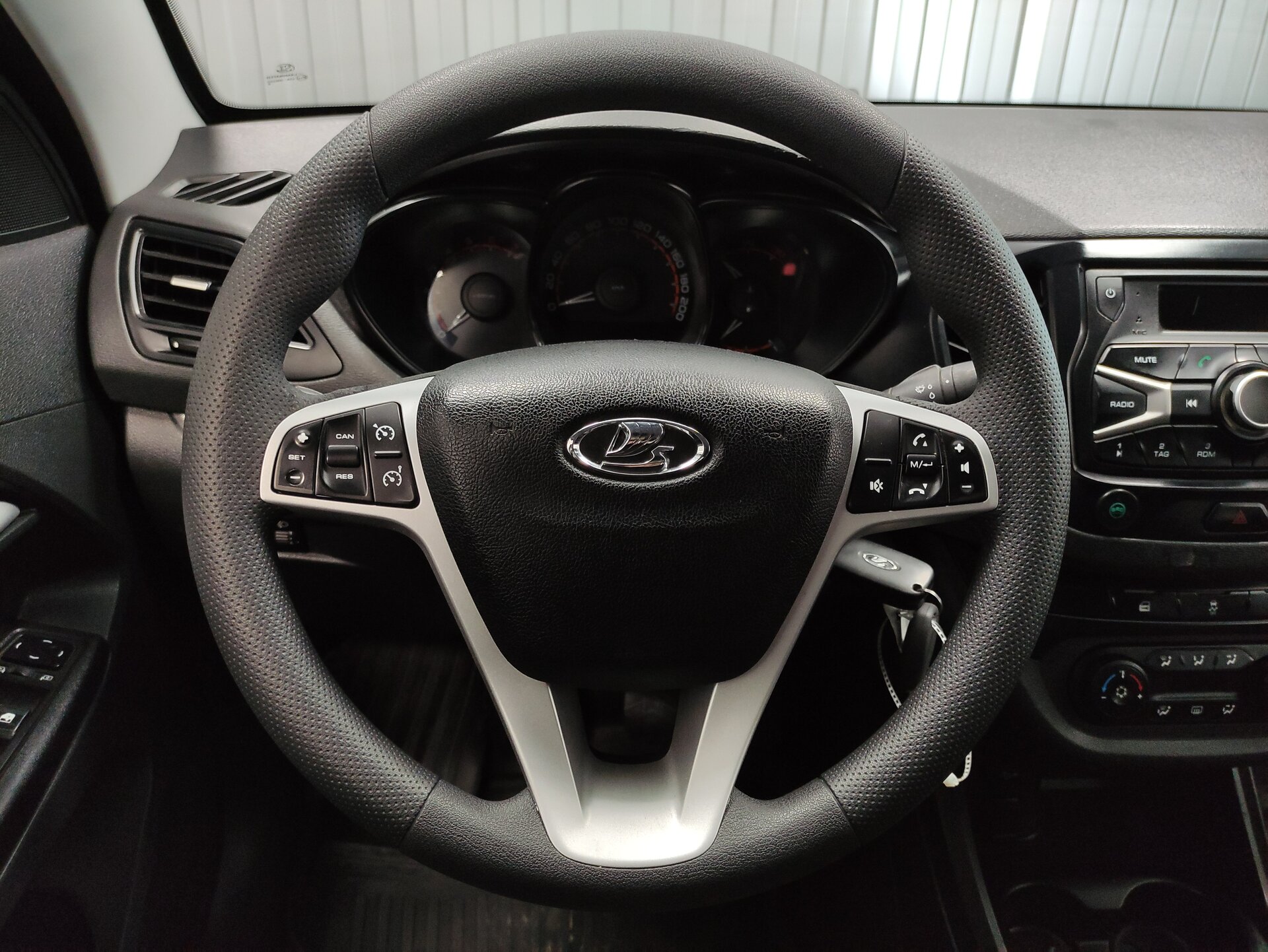 Lada (ВАЗ) Vesta, I 2020