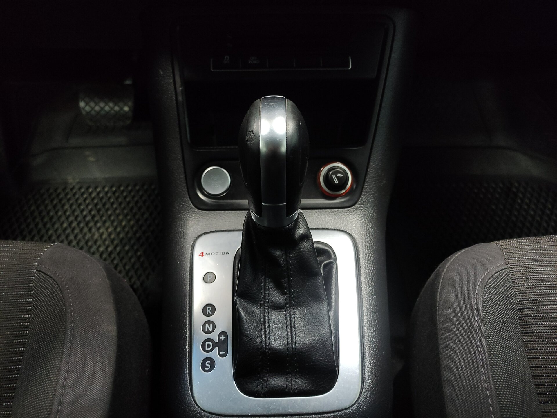 Volkswagen Tiguan, I Рестайлинг 2012