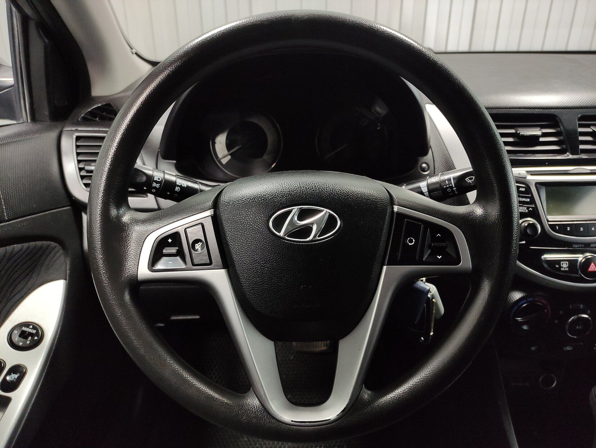 Hyundai Solaris, I 2013