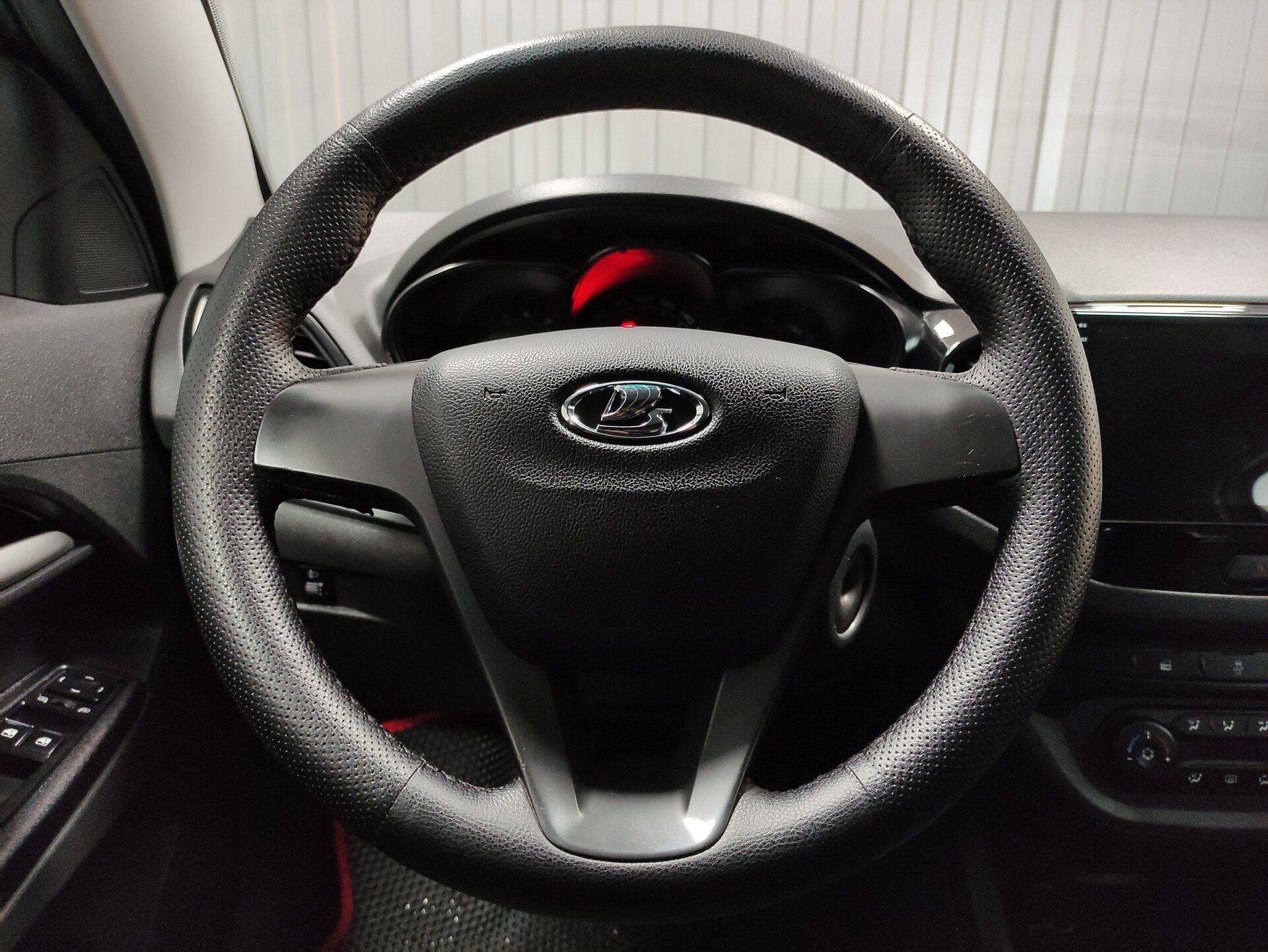 Lada (ВАЗ) Vesta, I 2016