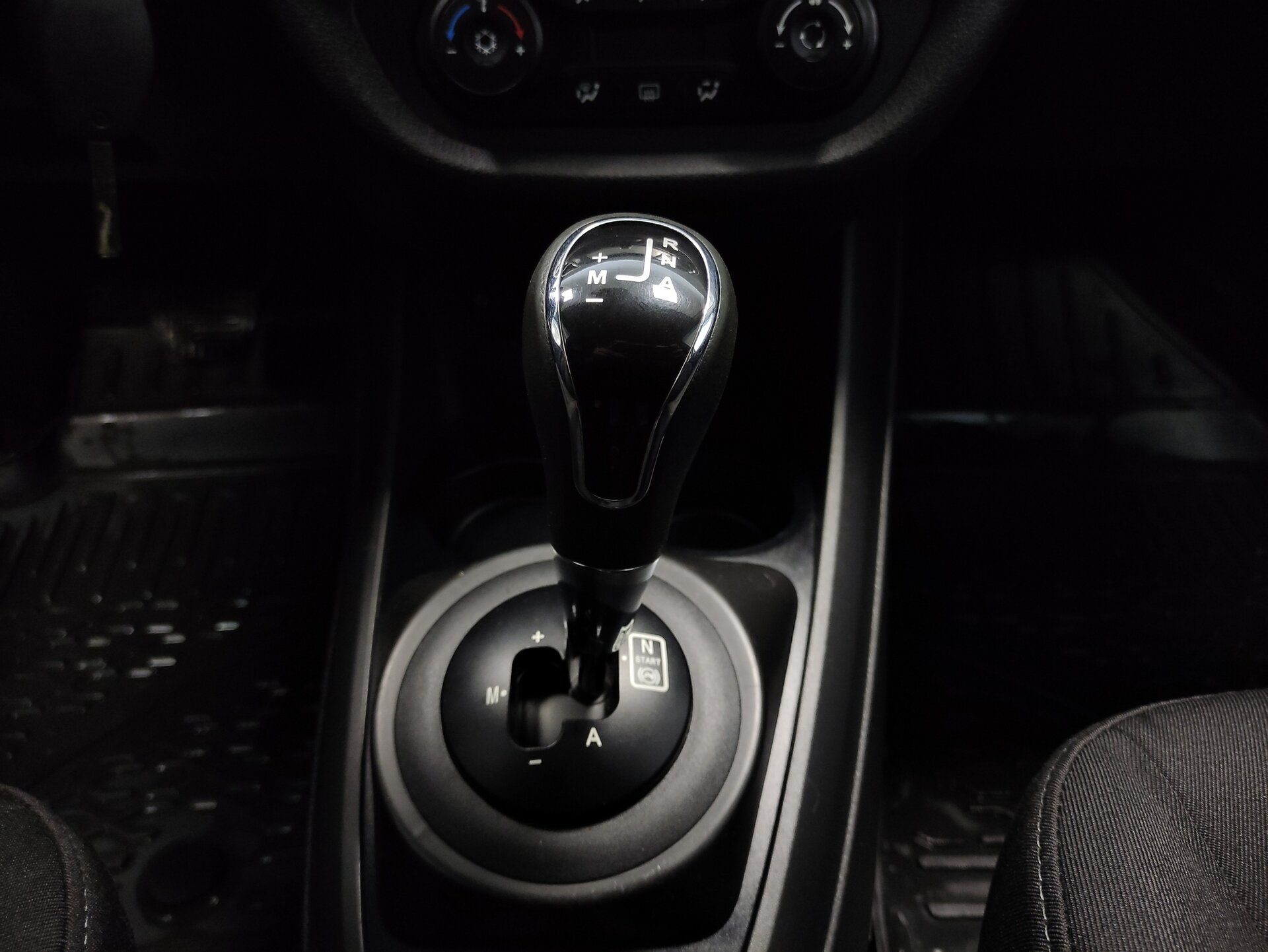 Lada (ВАЗ) Vesta, I 2019