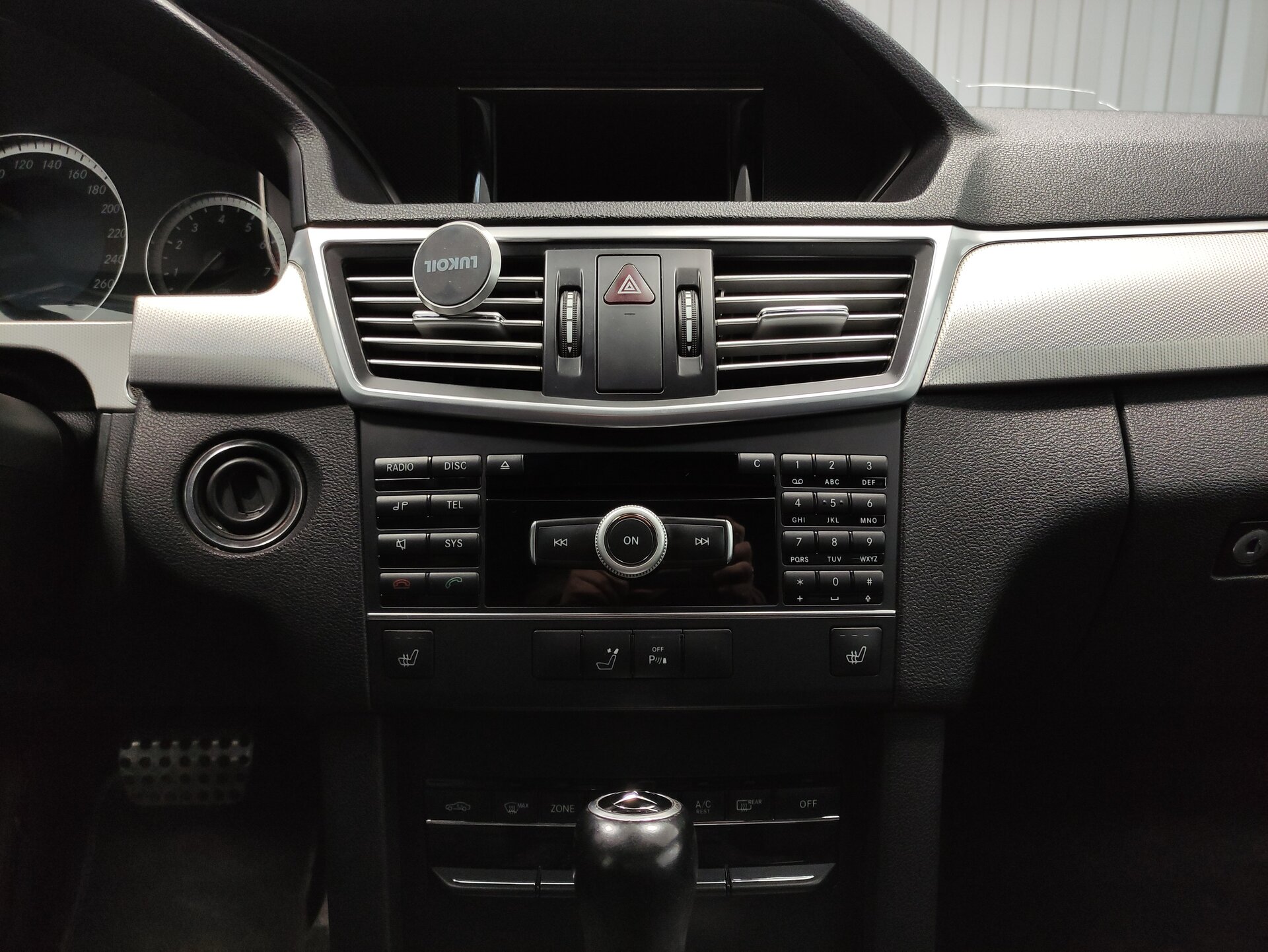 Mercedes-Benz E-Класс, IV (W212, S212, C207) 2011