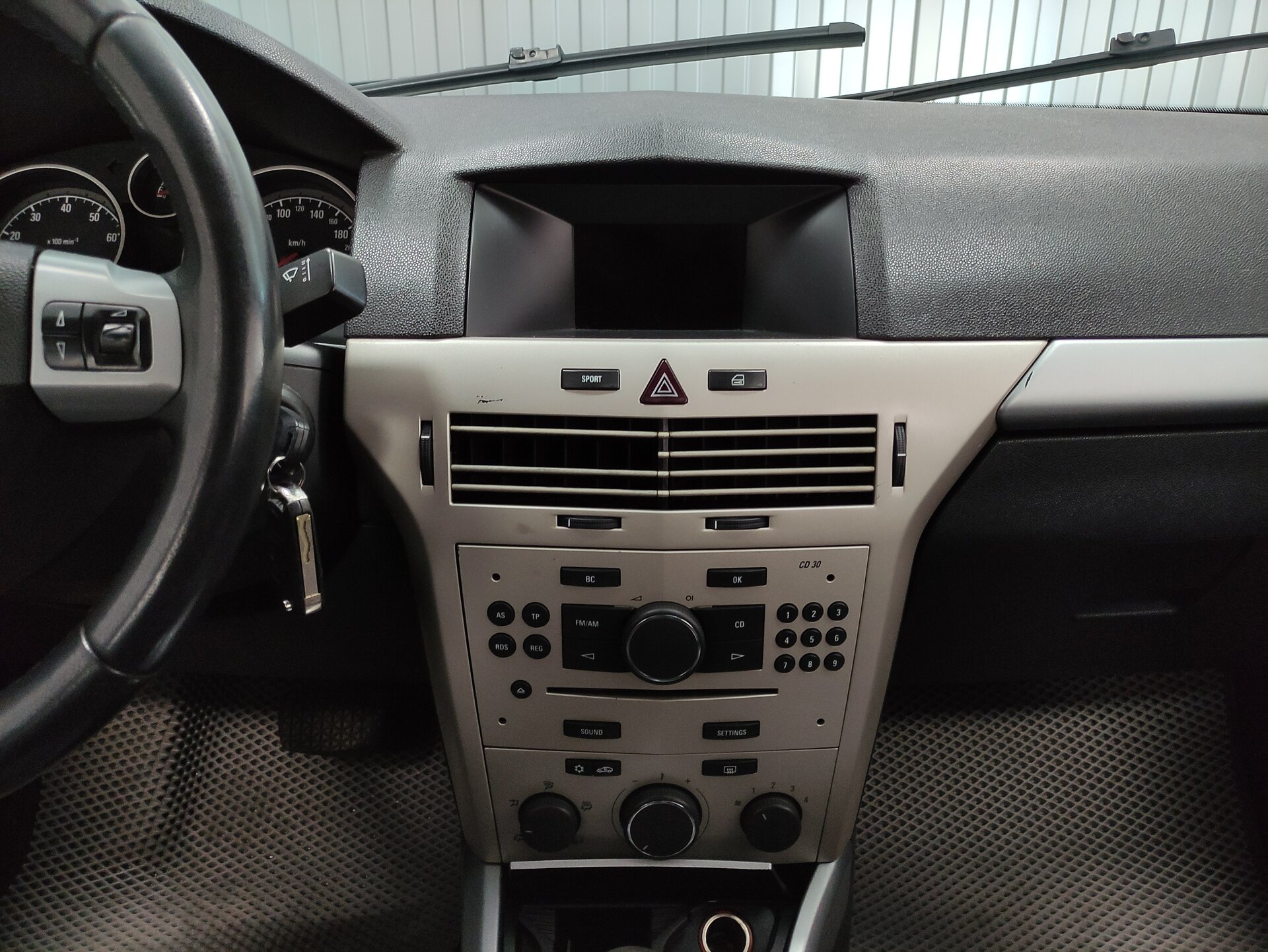 Opel Astra, H Рестайлинг 2011