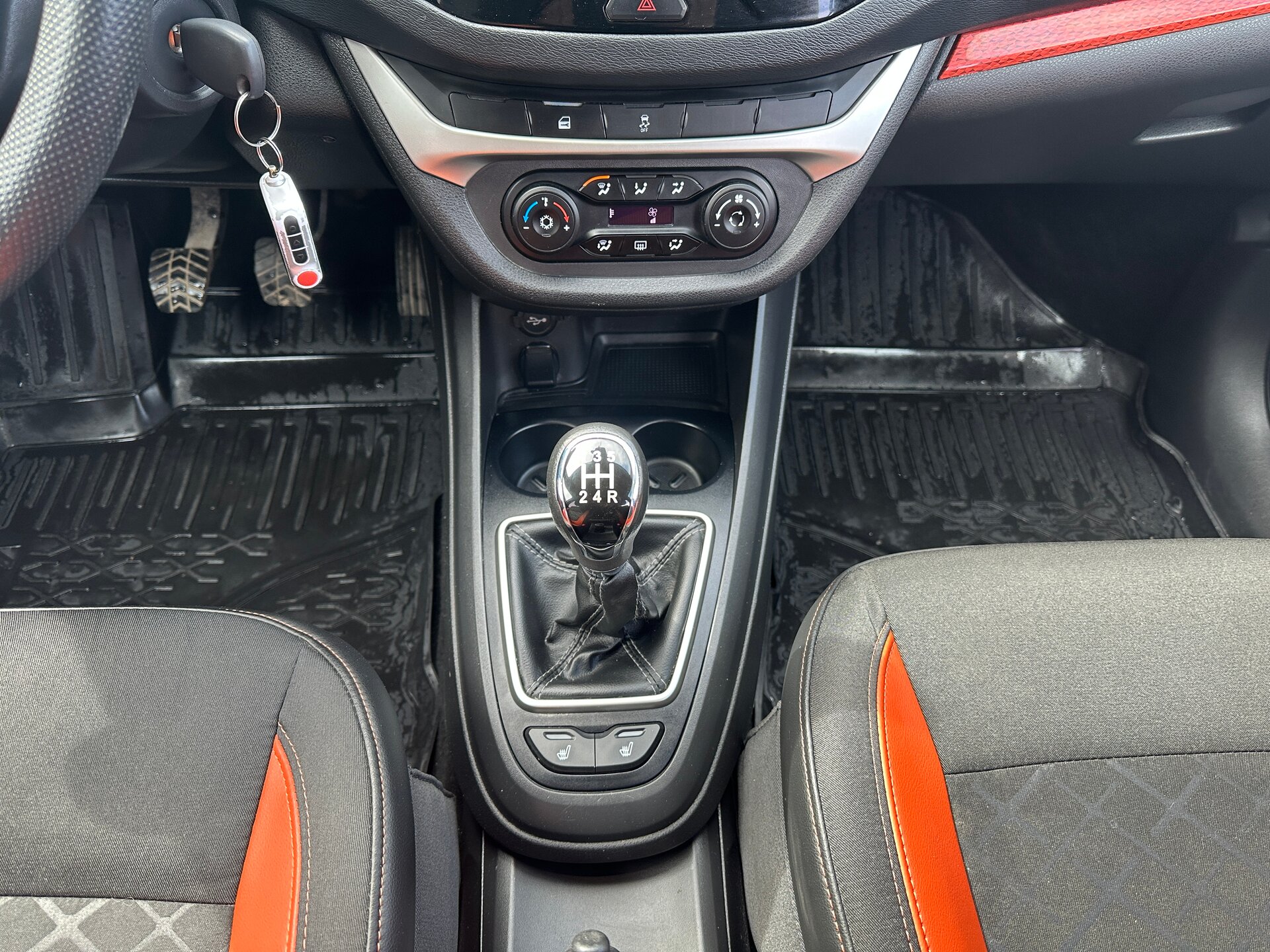 Lada (ВАЗ) Vesta, I 2021