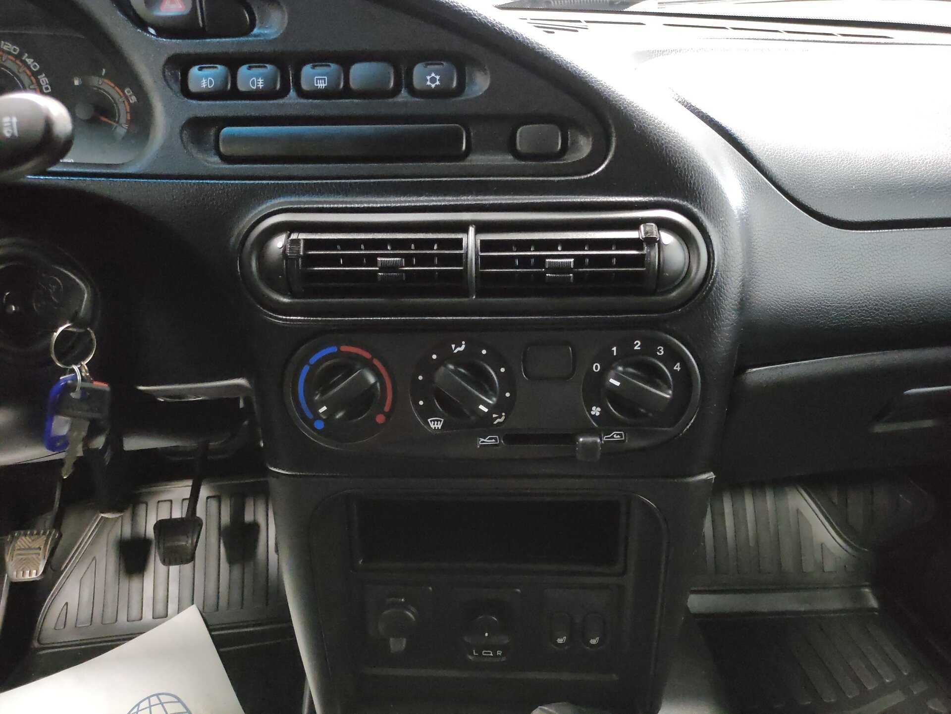 Lada (ВАЗ) Niva Travel, I 2021
