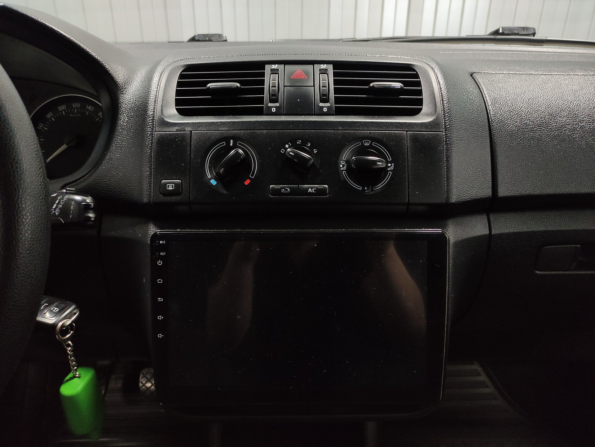 Skoda Fabia, II Рестайлинг 2011