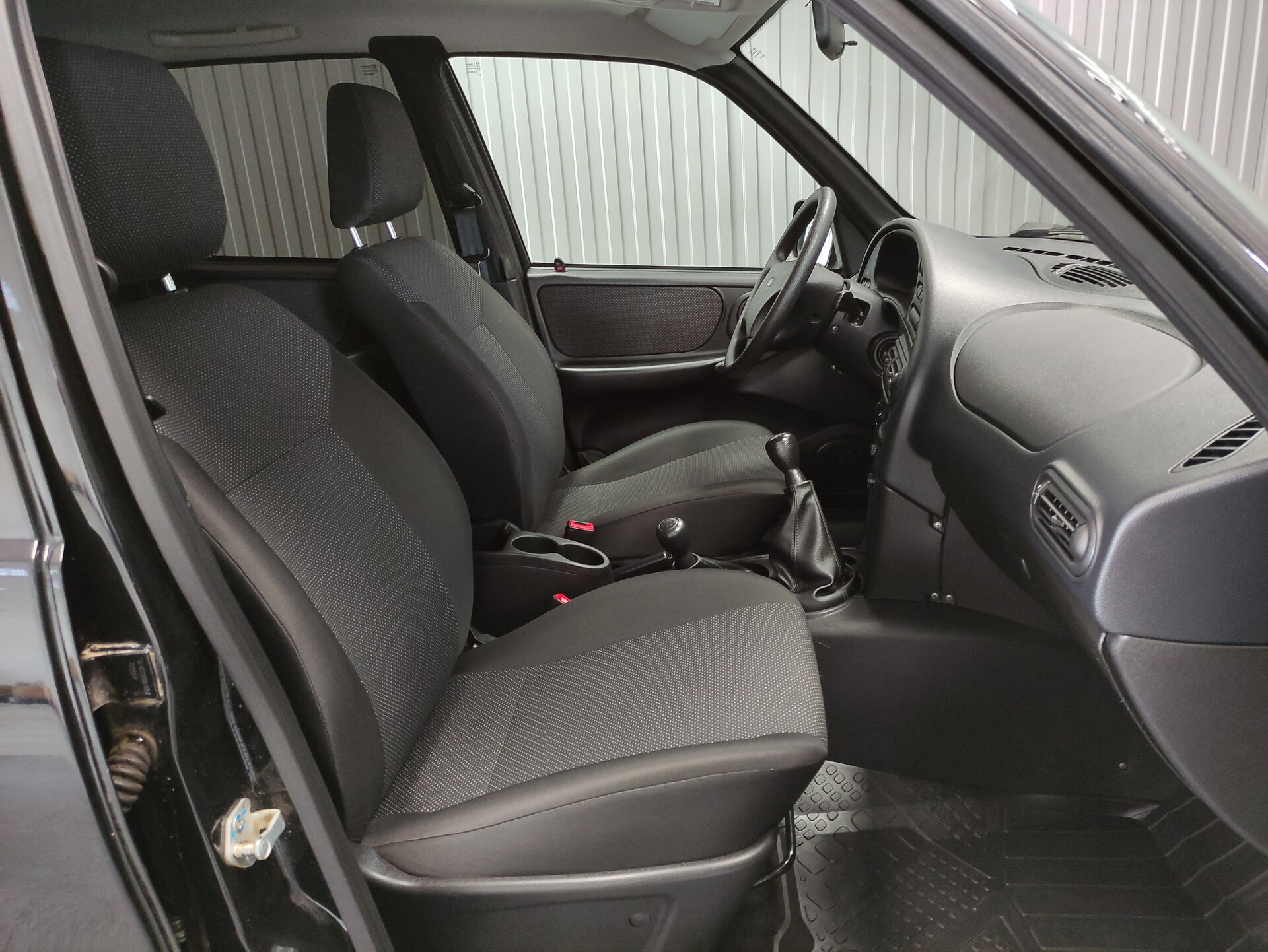Lada (ВАЗ) Niva Travel, I 2023