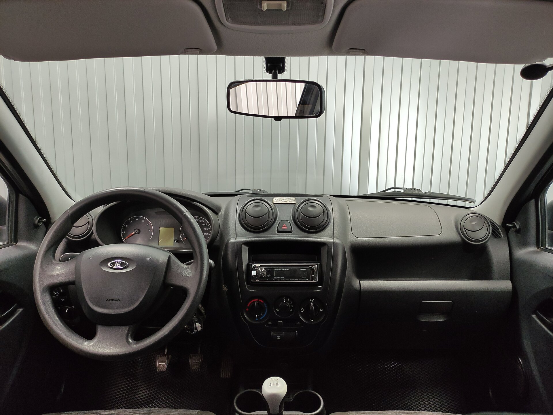 Lada (ВАЗ) Granta, I 2015