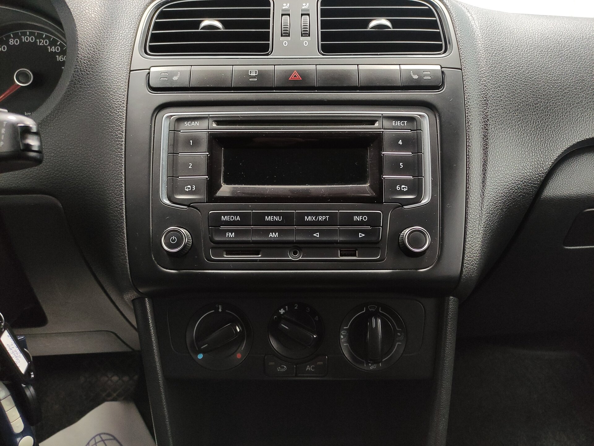 Volkswagen Polo, V 2013