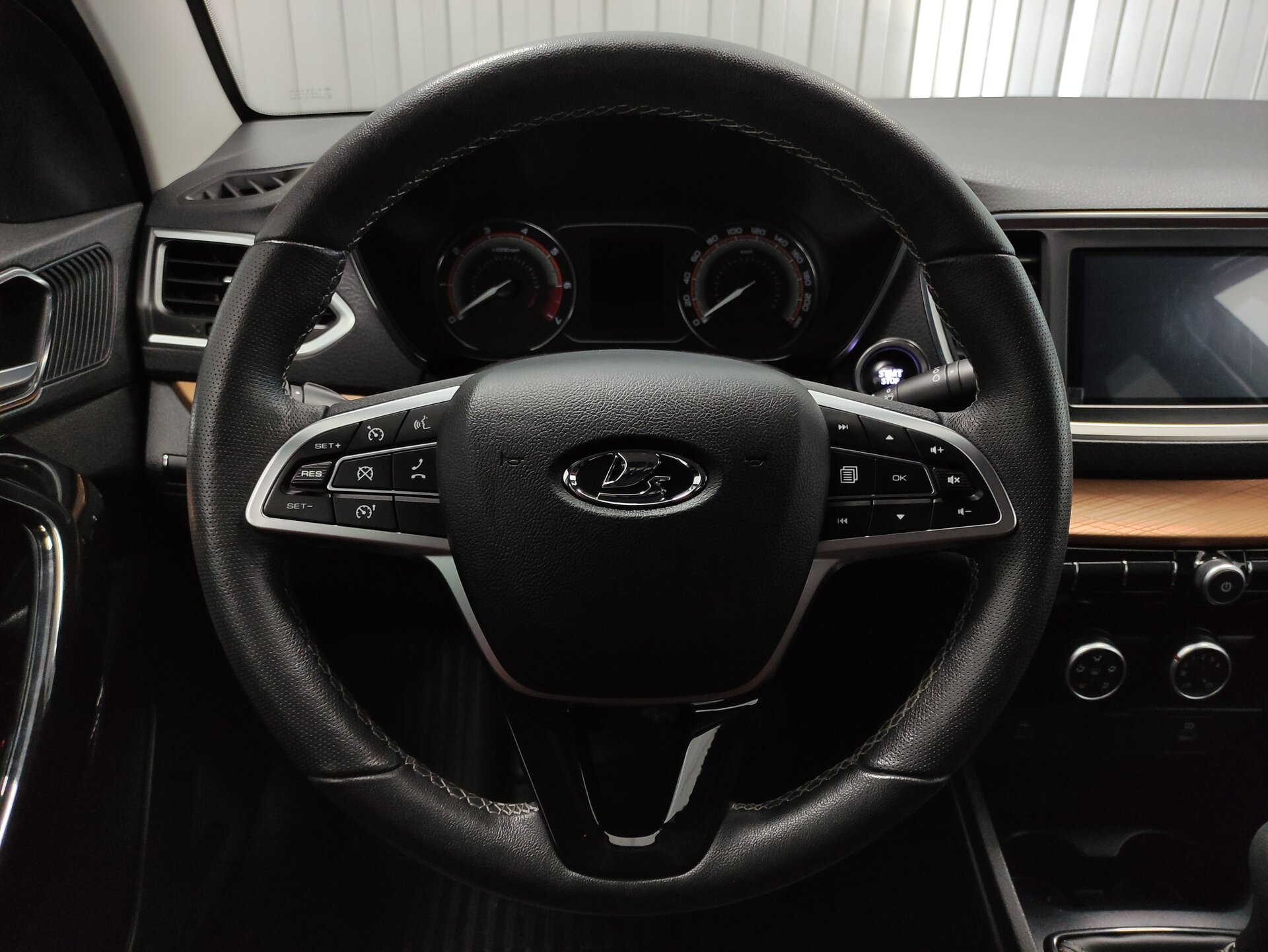 Lada (ВАЗ) Vesta, I Рестайлинг (NG) 2023