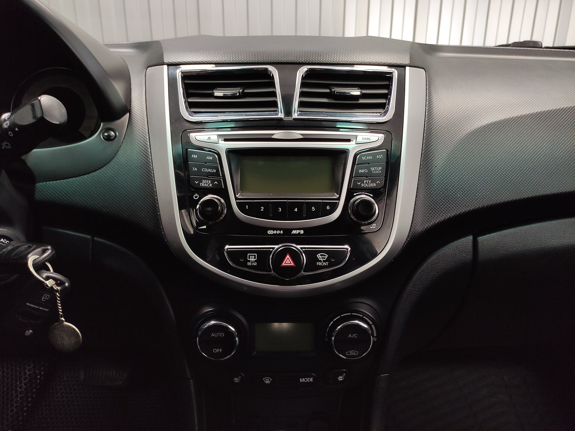Hyundai Solaris, I 2012