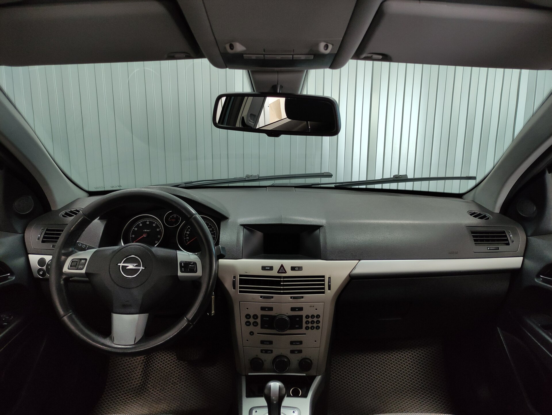 Opel Astra, H Рестайлинг 2011