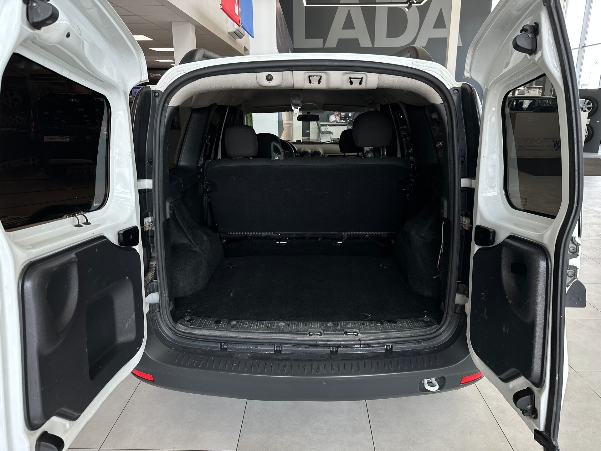 Lada (ВАЗ) Largus, I 2018