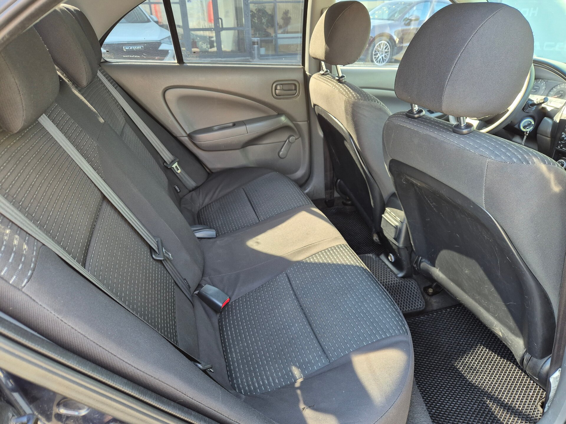 Nissan Almera Classic, I 2009