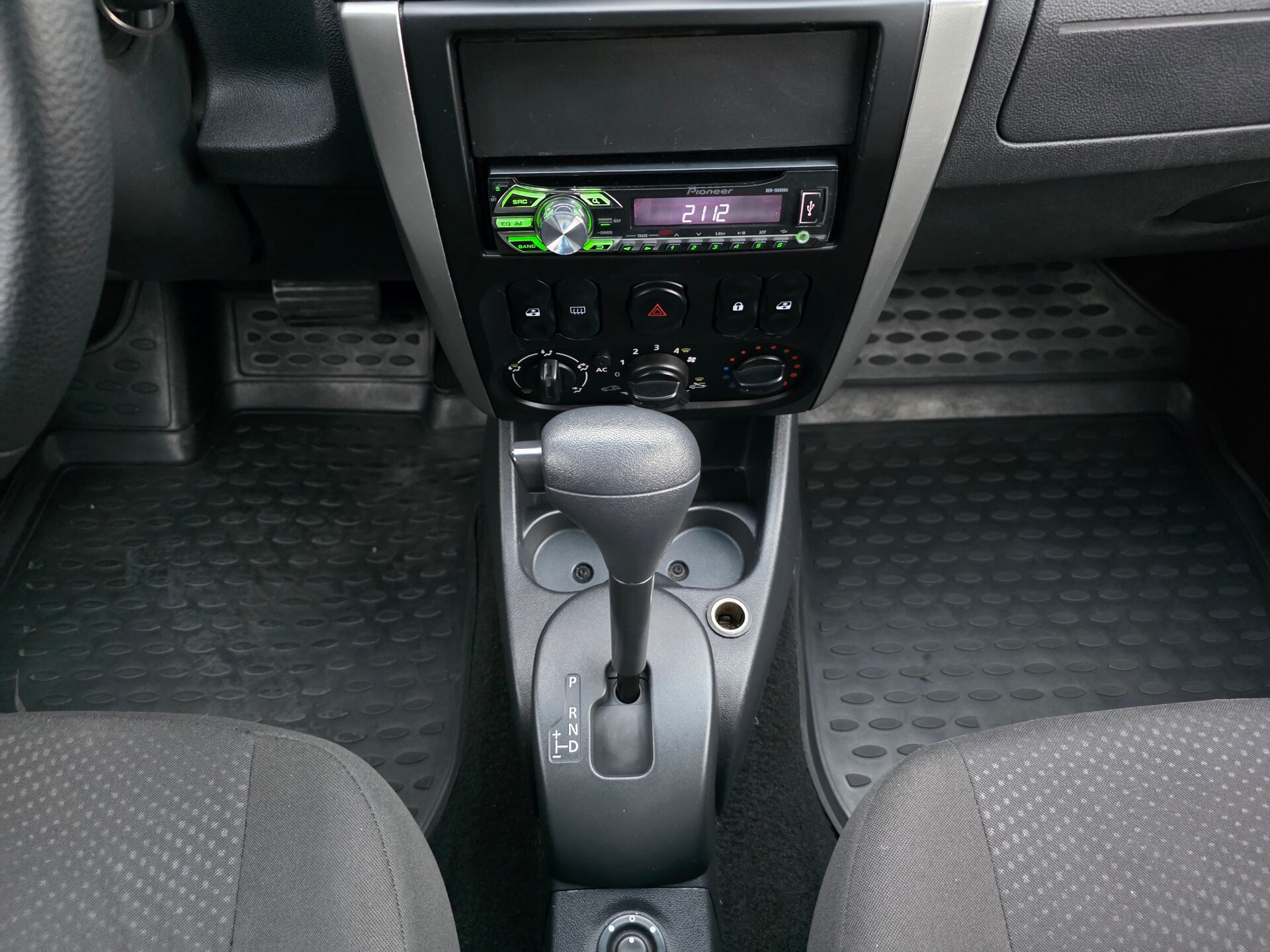 Nissan Almera, III (G15) 2013