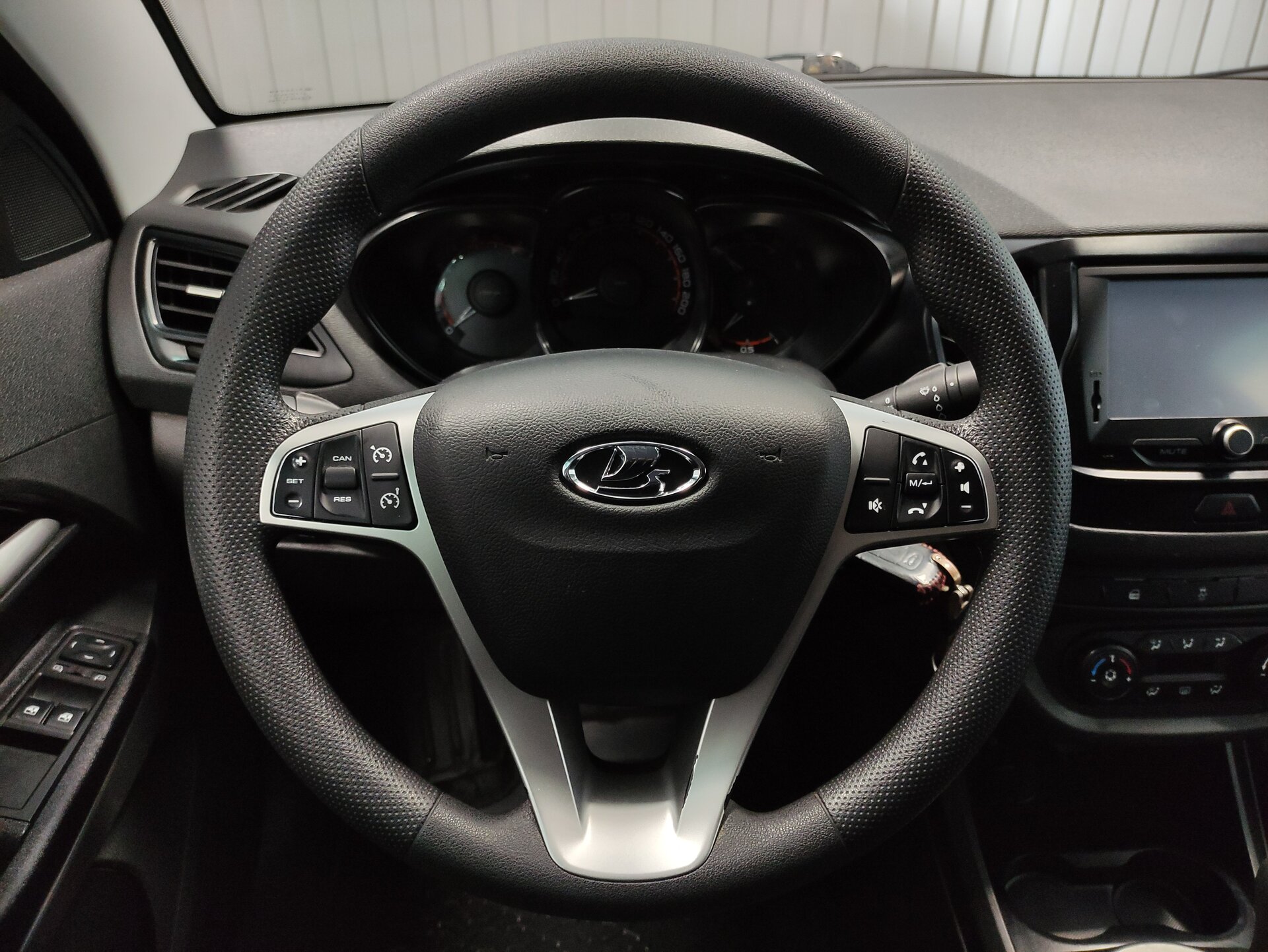 Lada (ВАЗ) Vesta, I 2019