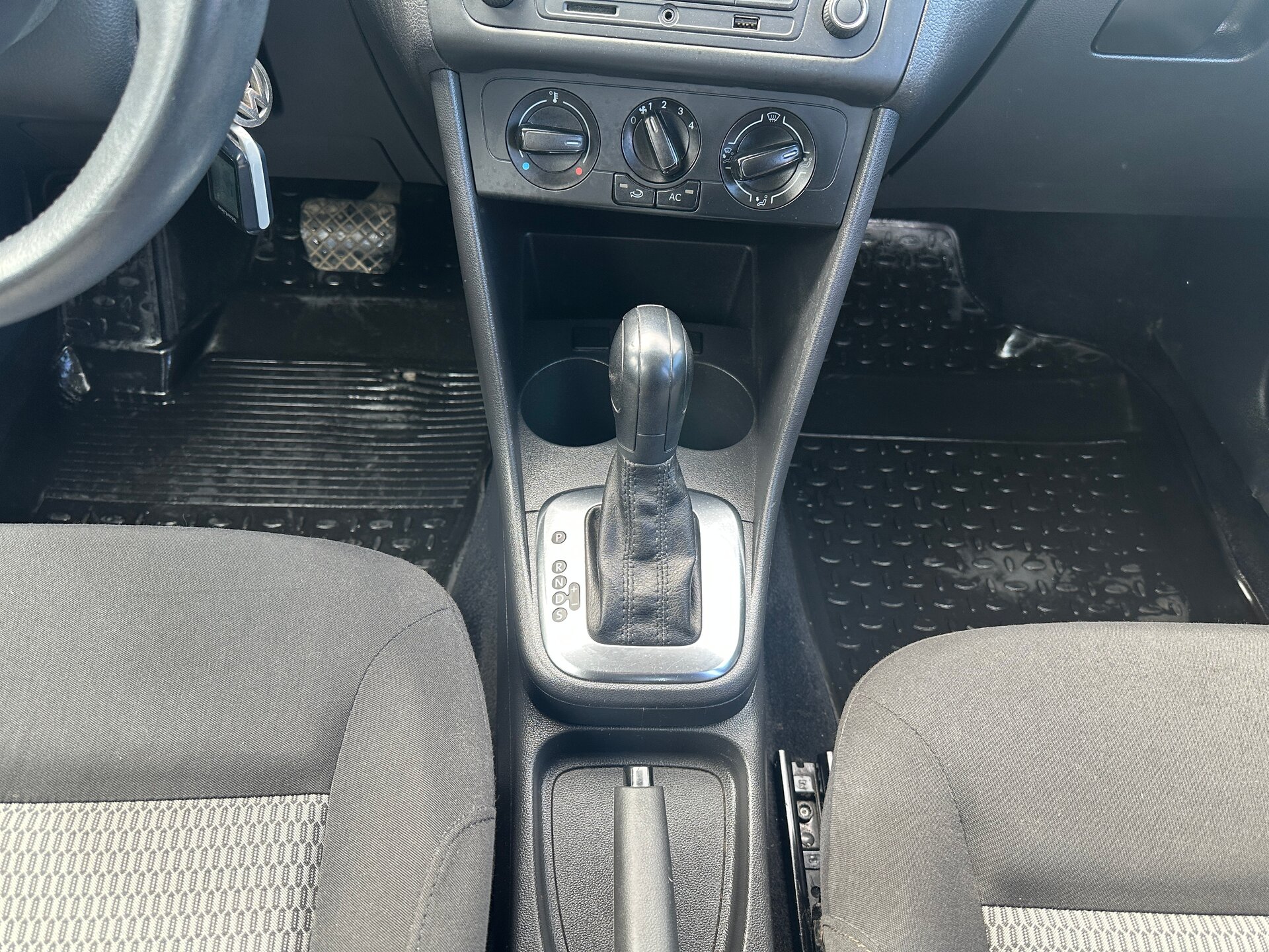 Volkswagen Polo, V 2012