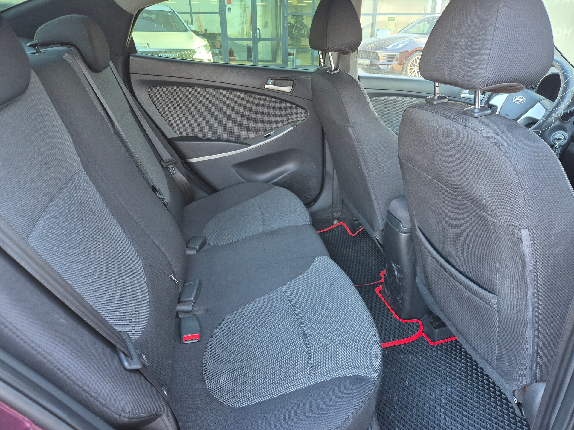 Hyundai Solaris, I 2011