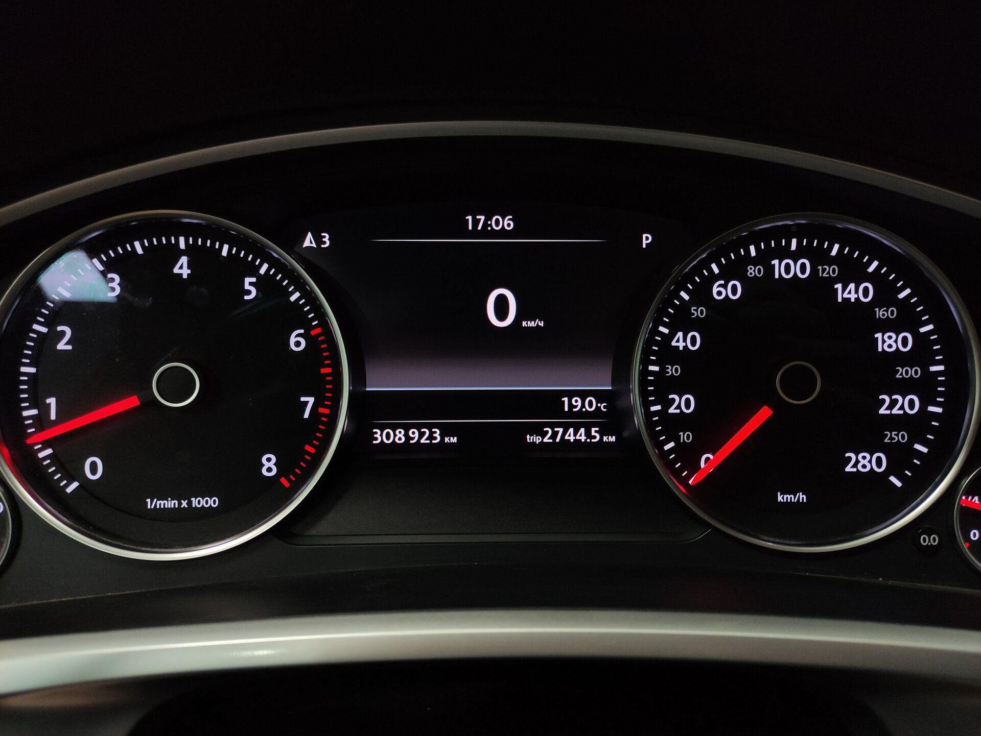 Volkswagen Touareg, II Рестайлинг 2015