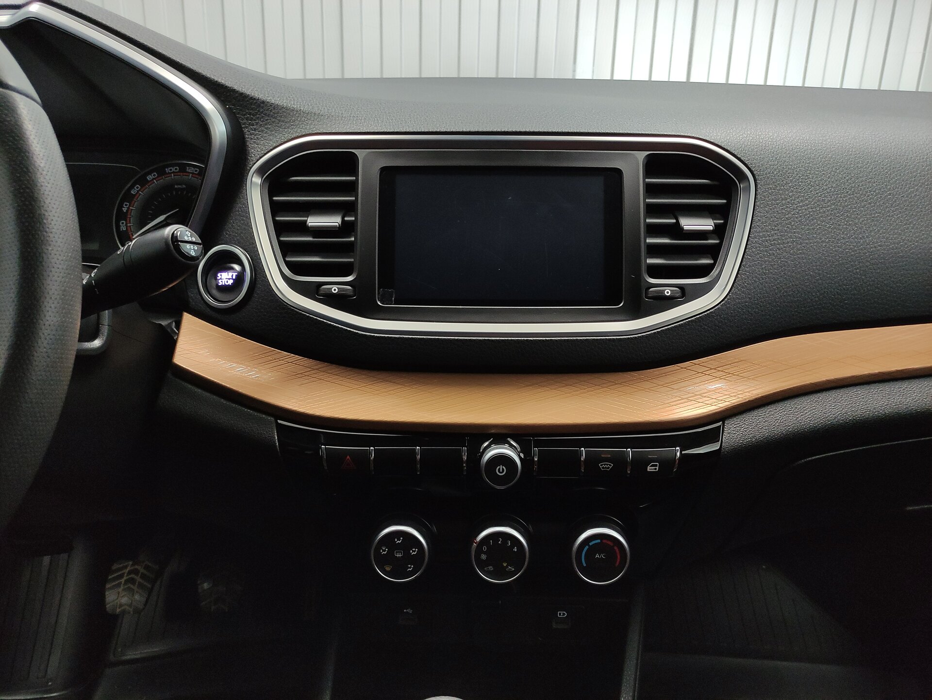 Lada (ВАЗ) Vesta, I Рестайлинг (NG) 2023