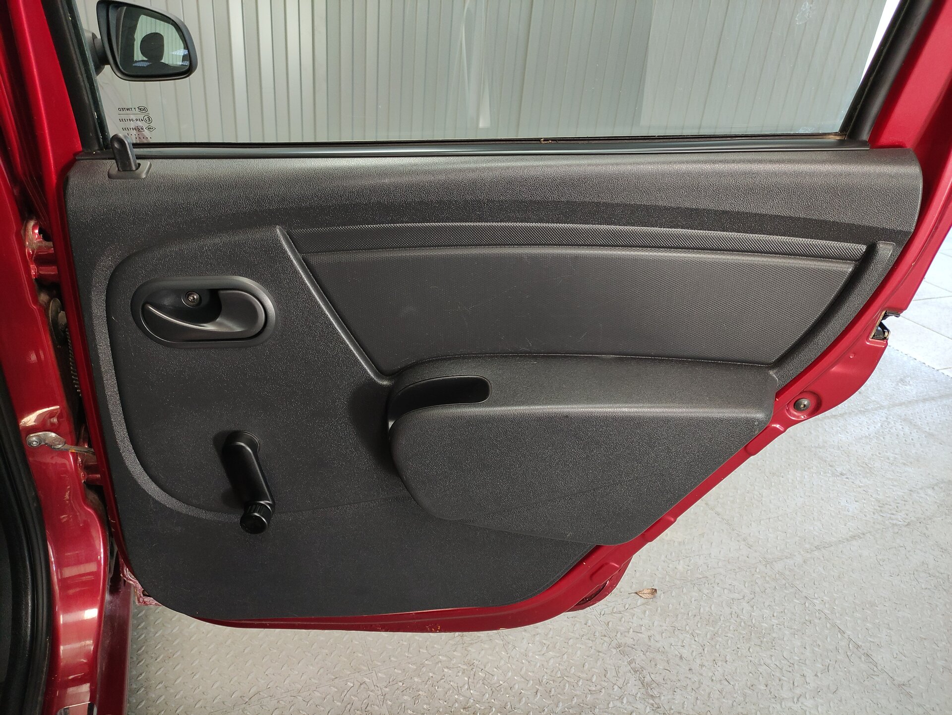 Renault Logan, I Рестайлинг 2011