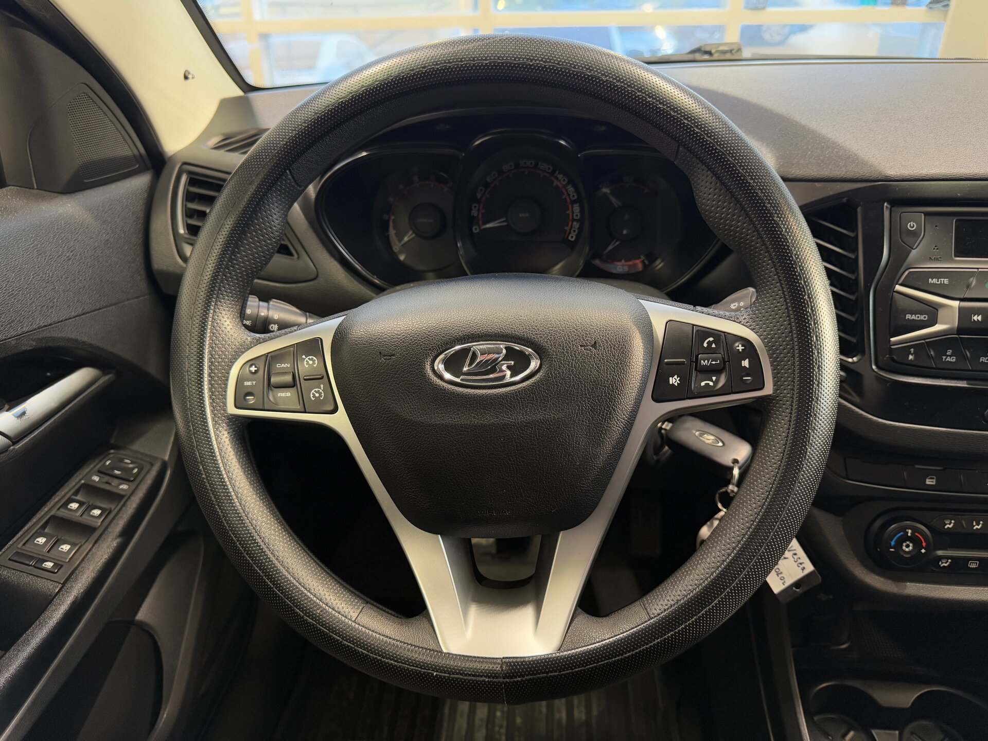 Lada (ВАЗ) Vesta, I 2020