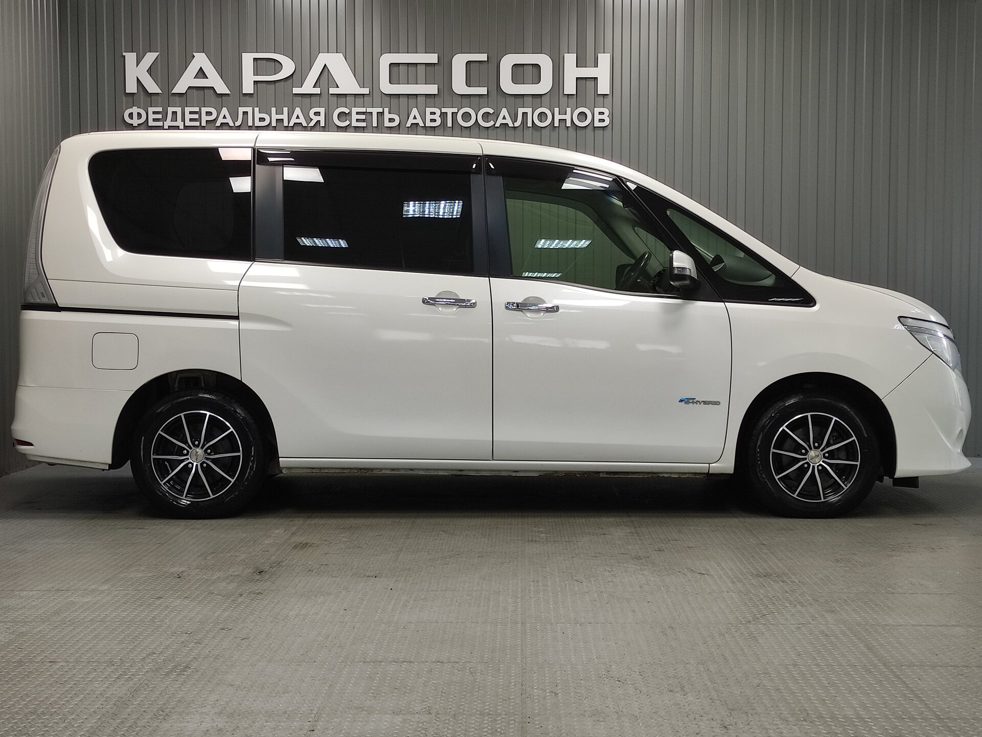 Nissan Serena, IV (C26) 2014