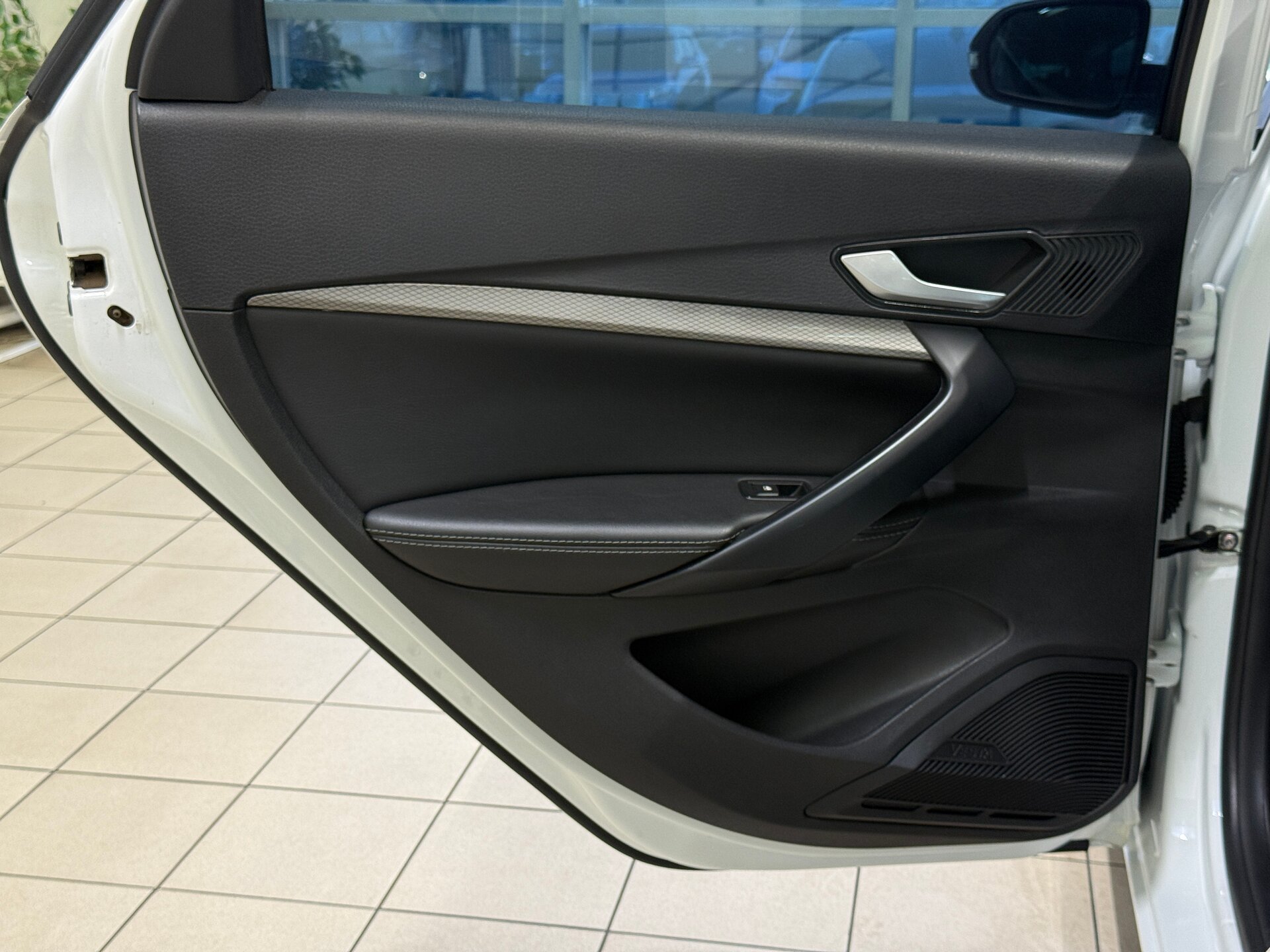 Lada (ВАЗ) Vesta, I Рестайлинг (NG) 2023 Lada (ВАЗ) Vesta, I Рестайлинг (NG) 2023