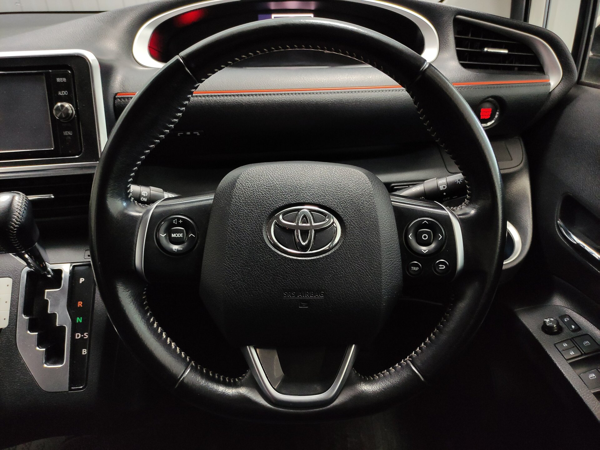 Toyota Sienta, II 2017 Toyota Sienta, II 2017