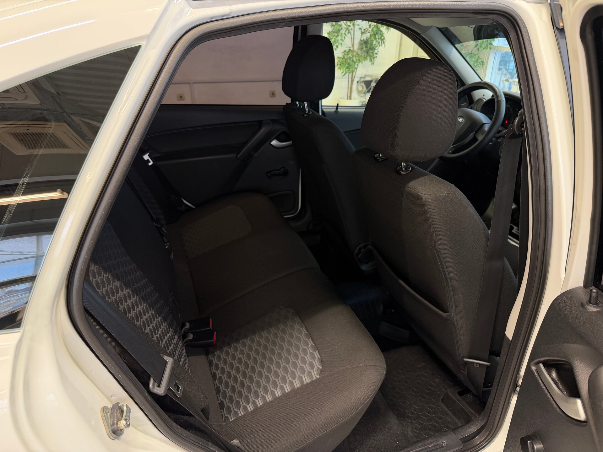 Lada (ВАЗ) Granta, I Рестайлинг 2019 Lada (ВАЗ) Granta, I Рестайлинг 2019
