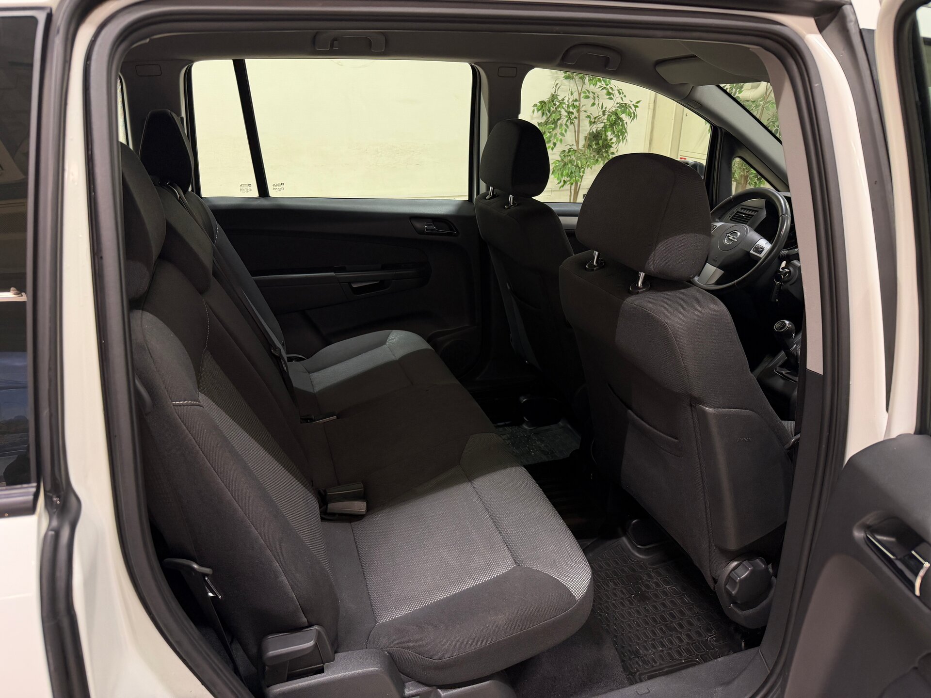 Opel Zafira, B Рестайлинг 2012