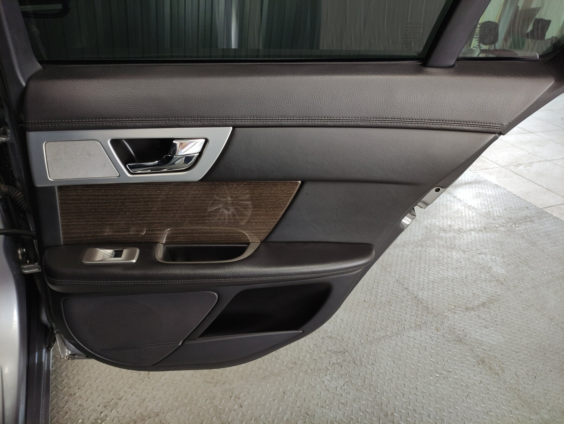 Jaguar XF, I Рестайлинг 2012
