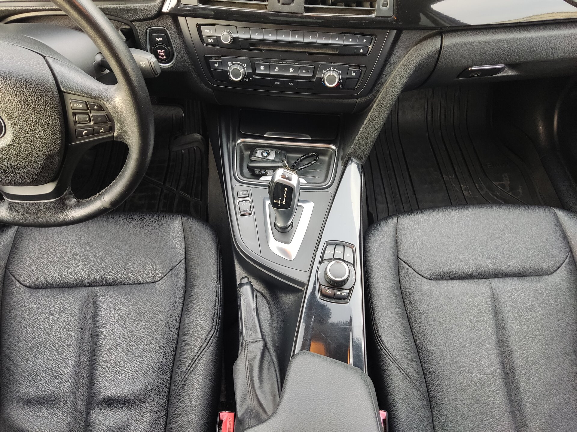 BMW 3 серии, VI (F3x) 2013