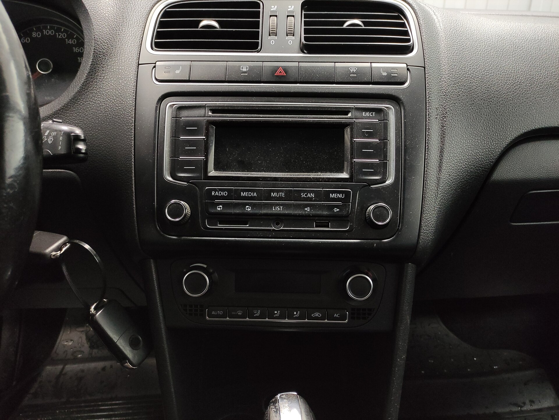 Volkswagen Polo, V 2013