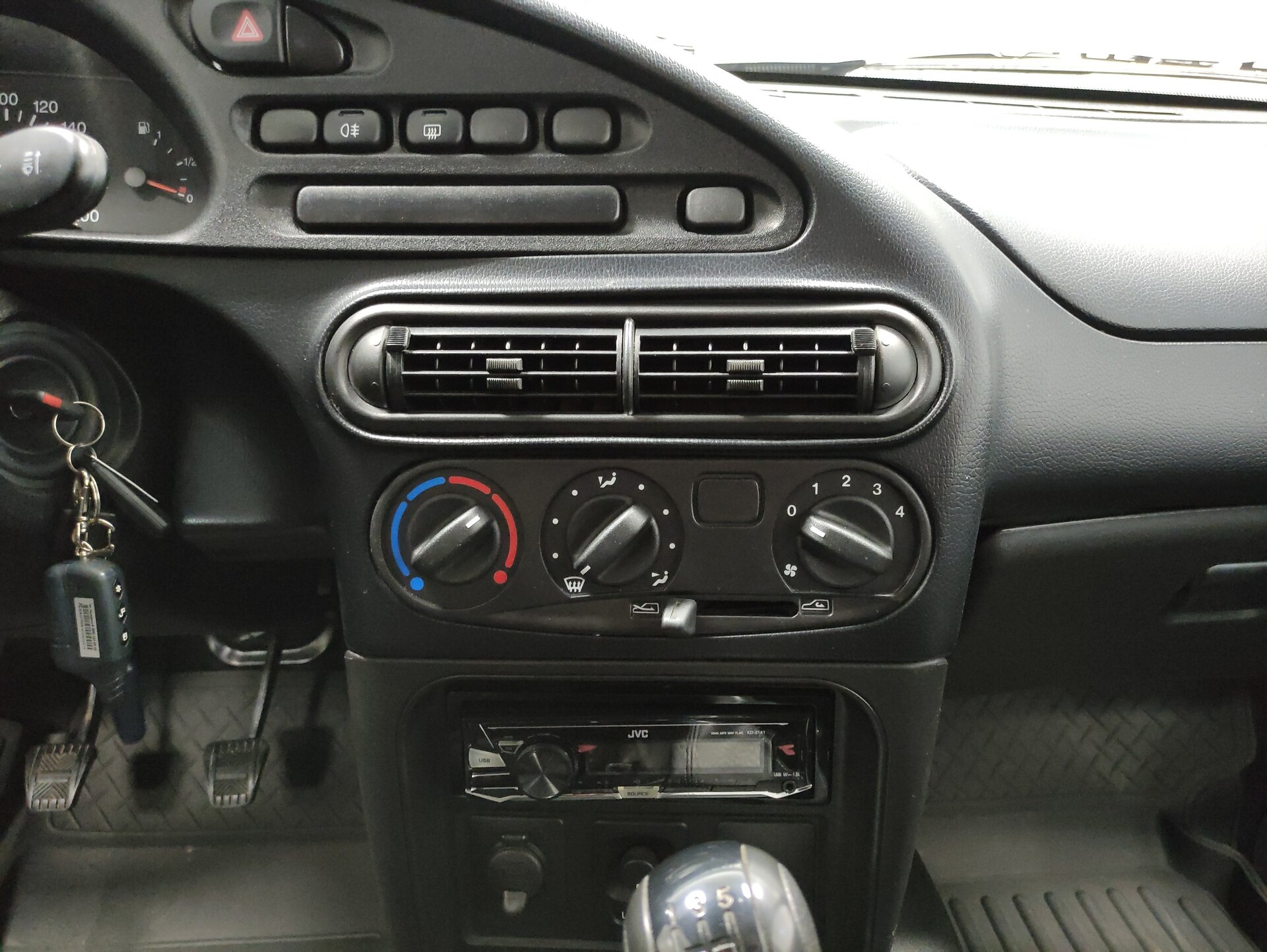 Chevrolet Niva, I Рестайлинг 2015