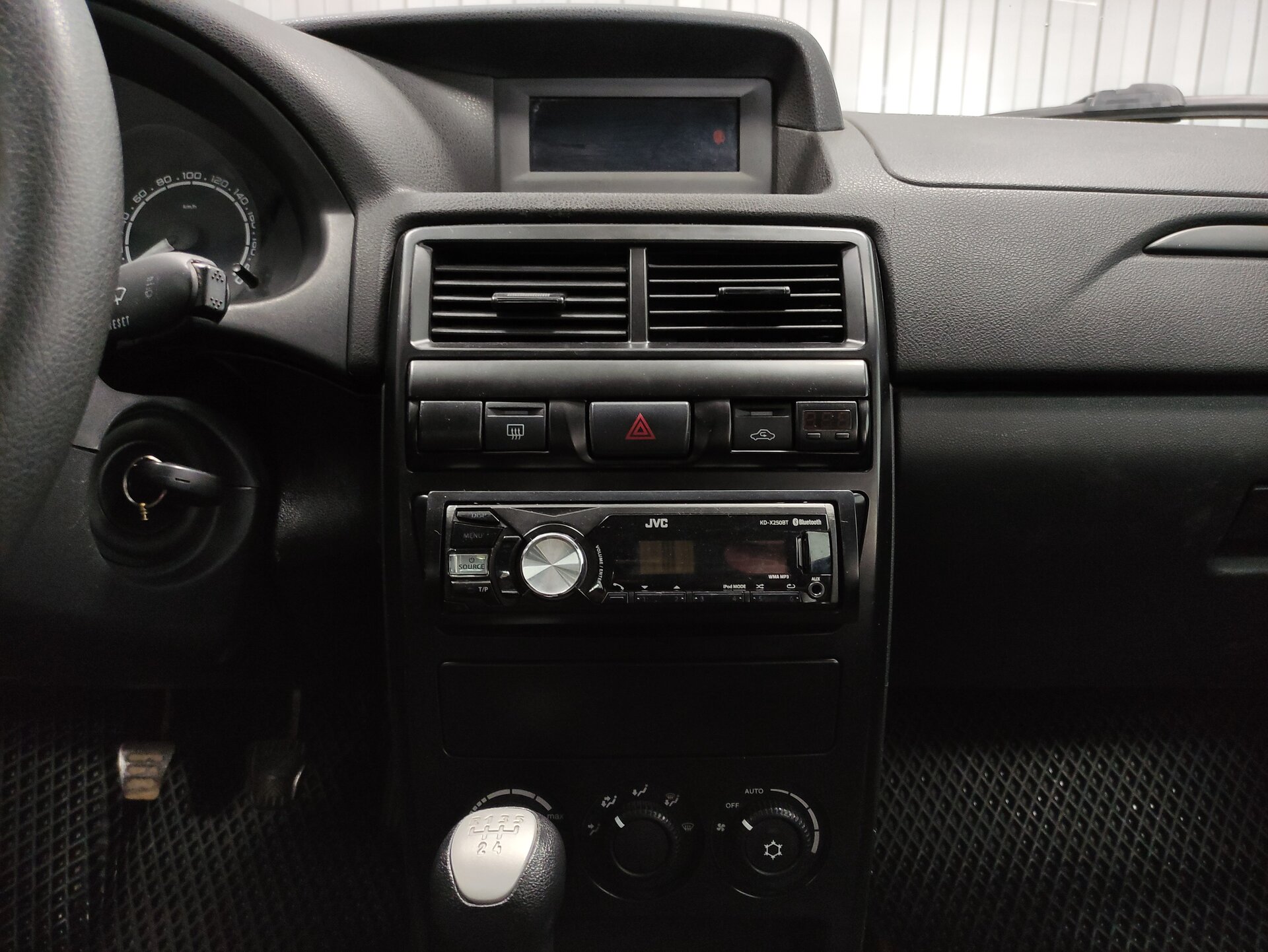 Lada (ВАЗ) Priora, I Рестайлинг 2013