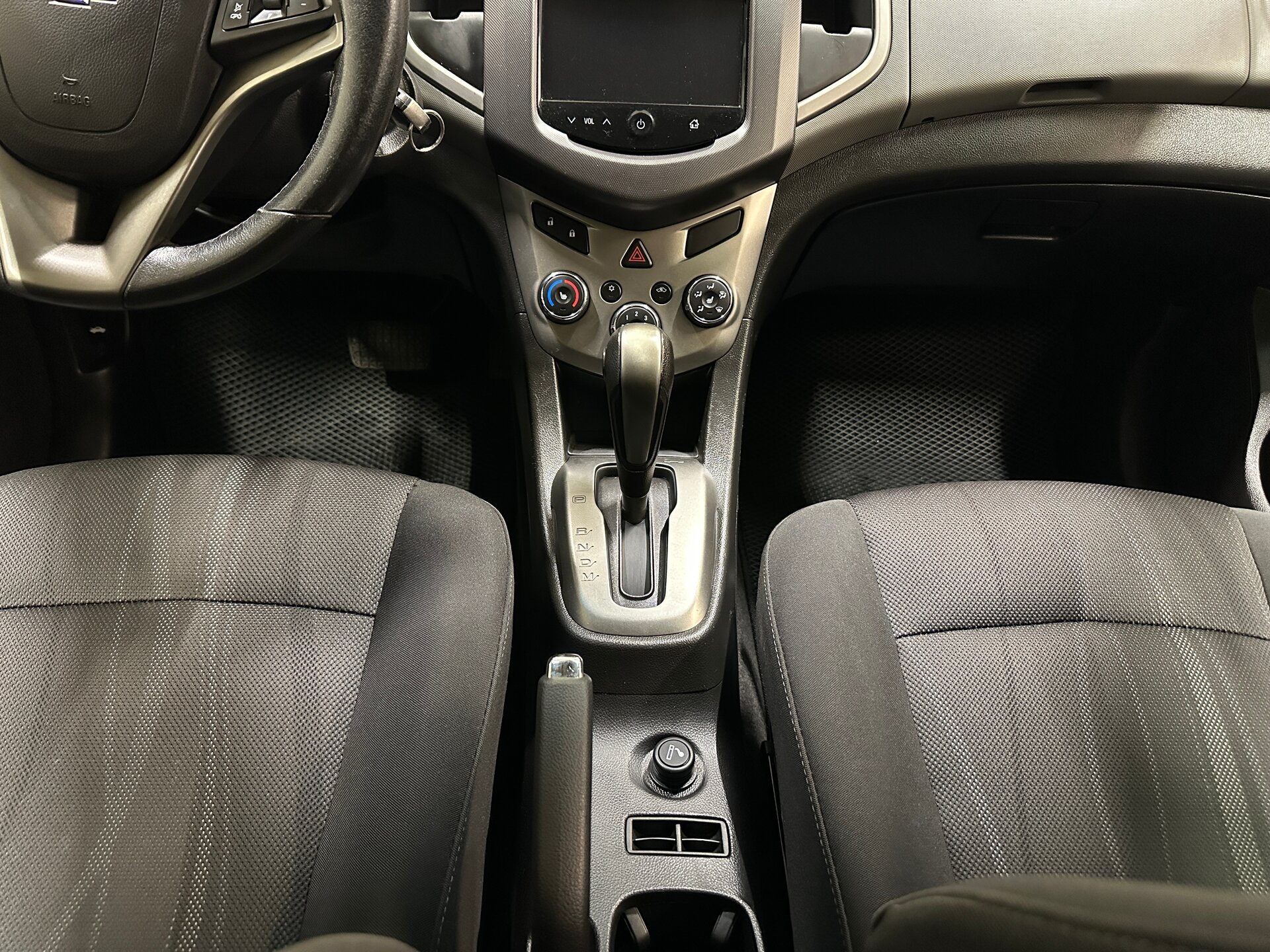 Chevrolet Aveo, II 2013 Chevrolet Aveo, II 2013
